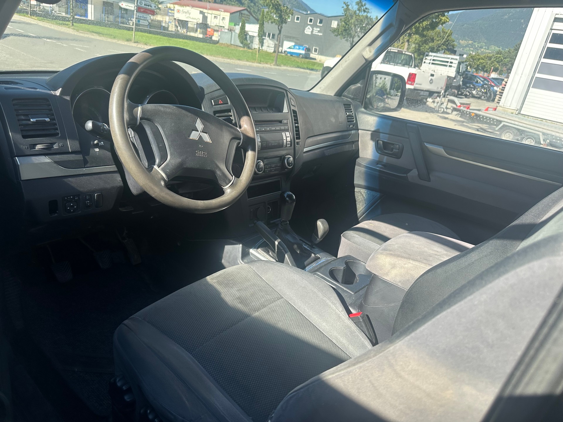 MITSUBISHI Pajero 3.2 DI-D Invite-image-7