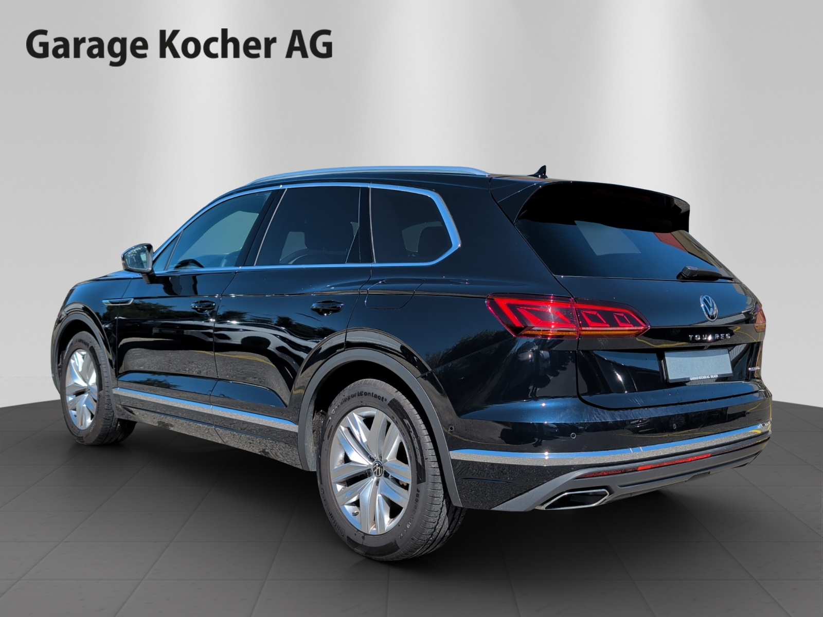 VW Touareg 3.0 TSI eHybrid Elegance Tiptronic-image-4