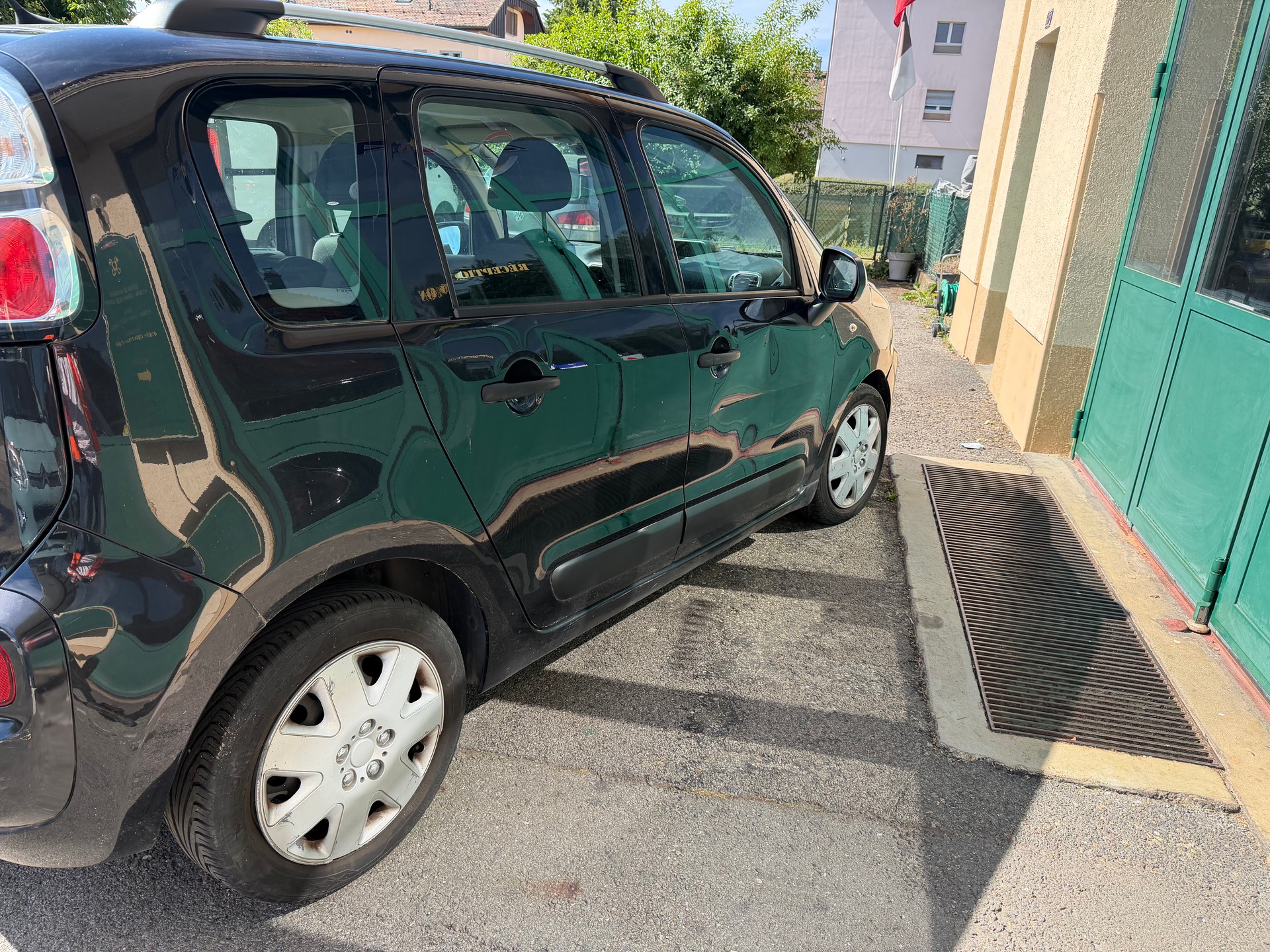 CITROEN C3 Picasso 1.4i 16V Chic (SX)-showroom-element-1