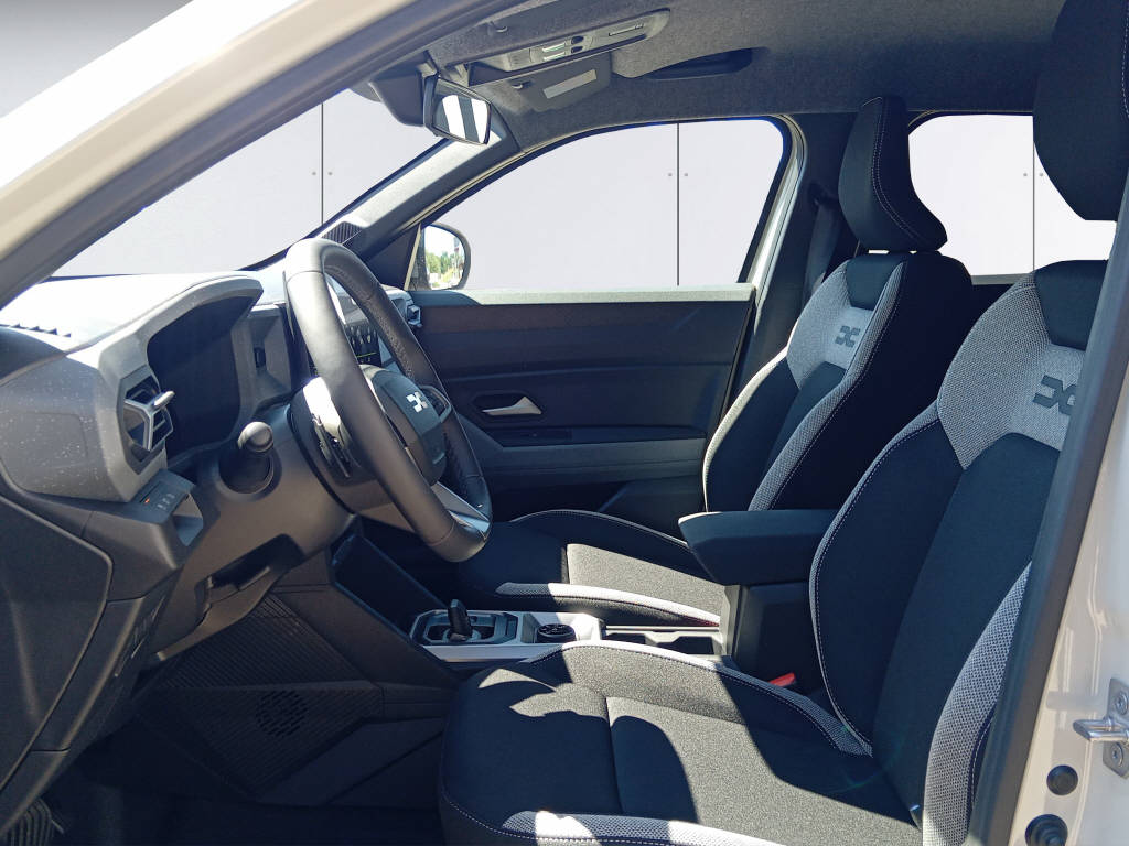 DACIA Duster 1.2 Hybrid Journey 4WD-image-9