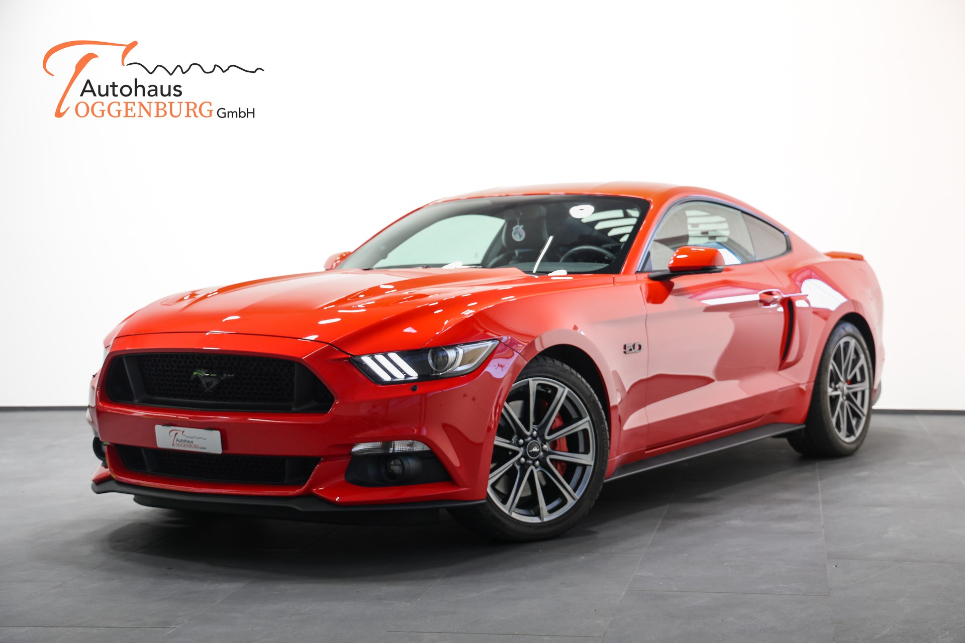 FORD Mustang Fastback 5.0 V8 GT Automat