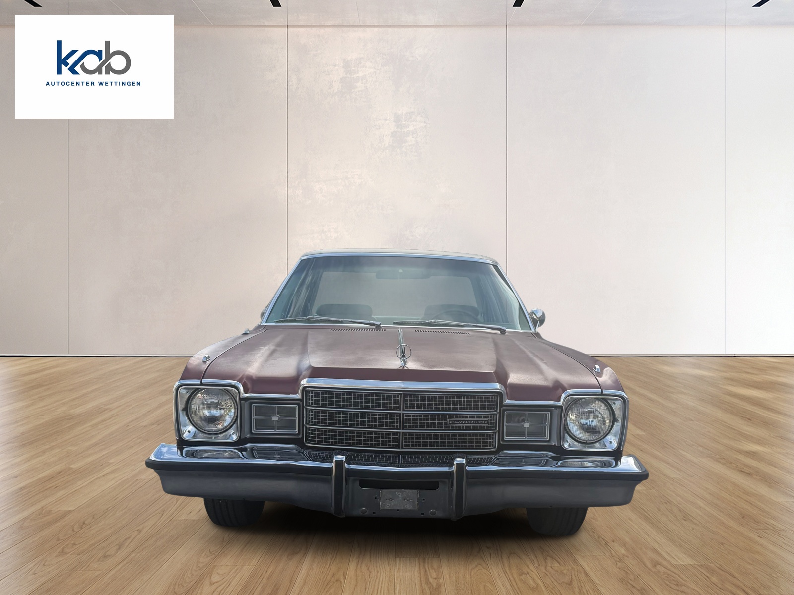 PLYMOUTH Volare-showroom-element-1