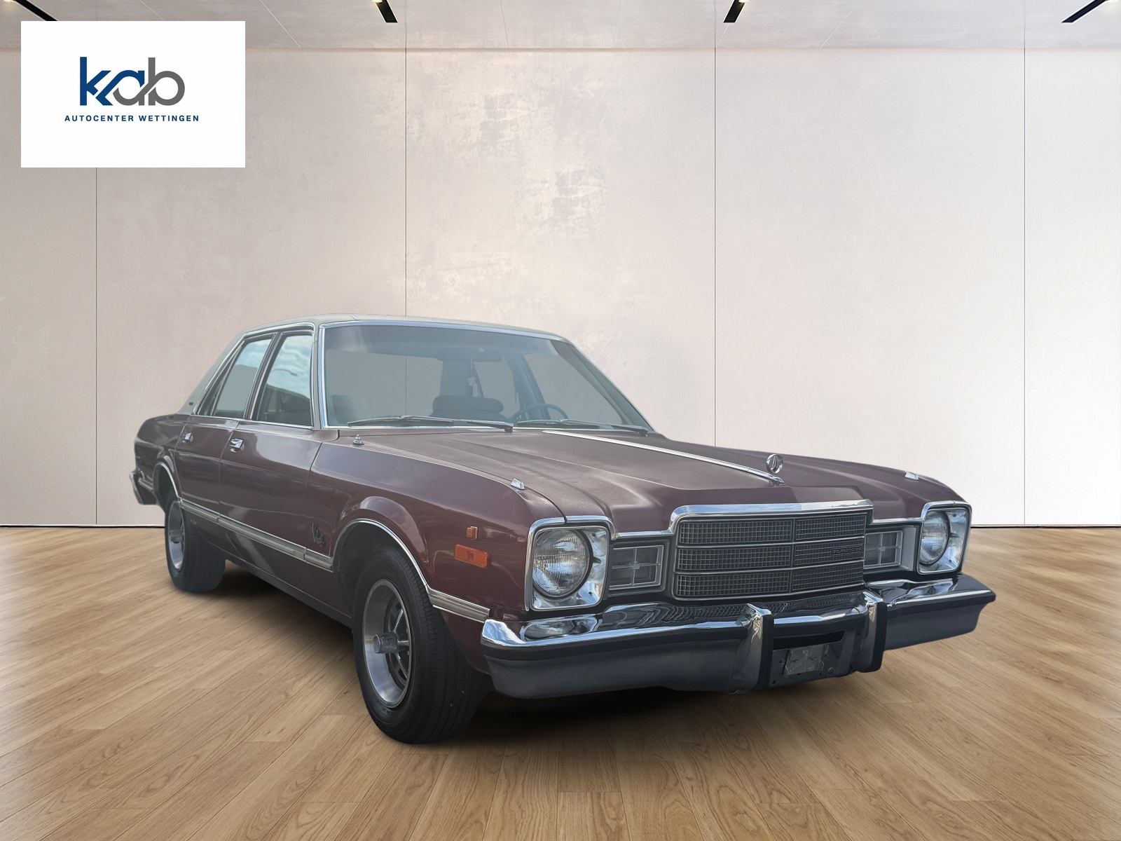 PLYMOUTH Volare-showroom-element-2