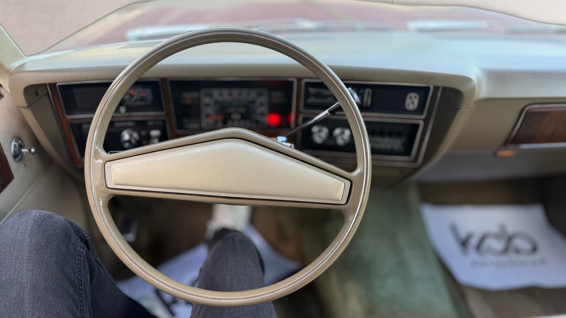 PLYMOUTH Volare-image-17