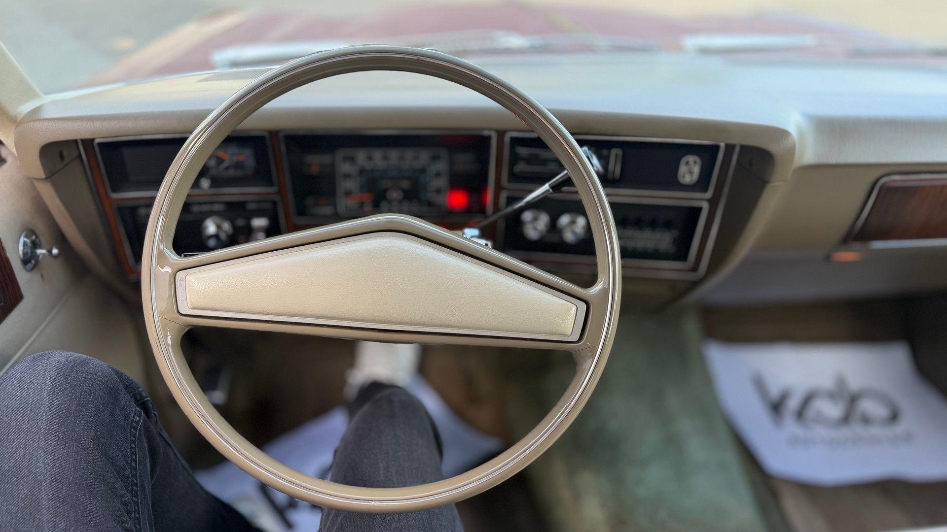 PLYMOUTH Volare-image-17