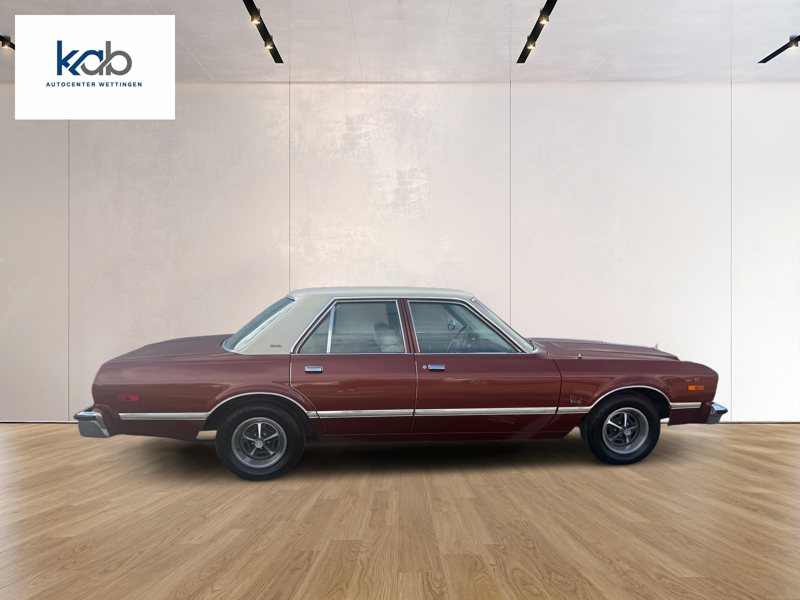 PLYMOUTH Volare-showroom-element-3