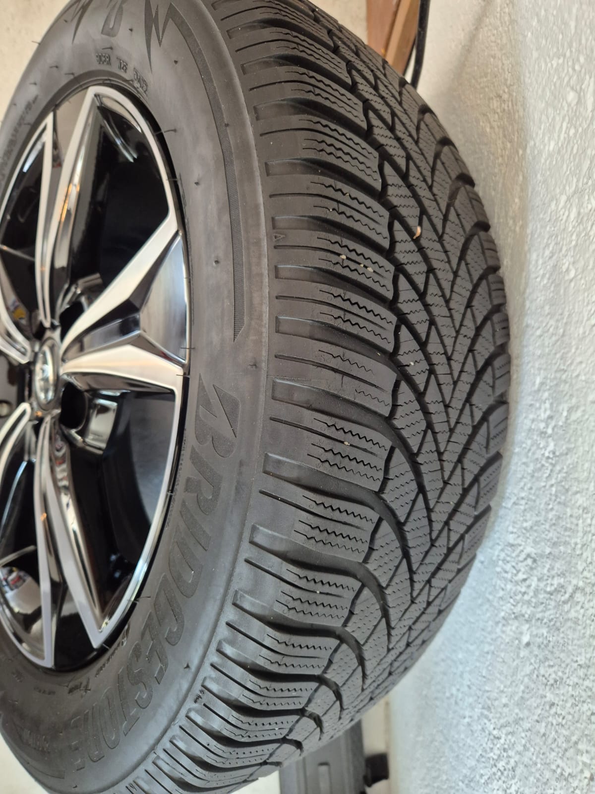TOYOTA 2.0 VVTi HSD Move-image-19