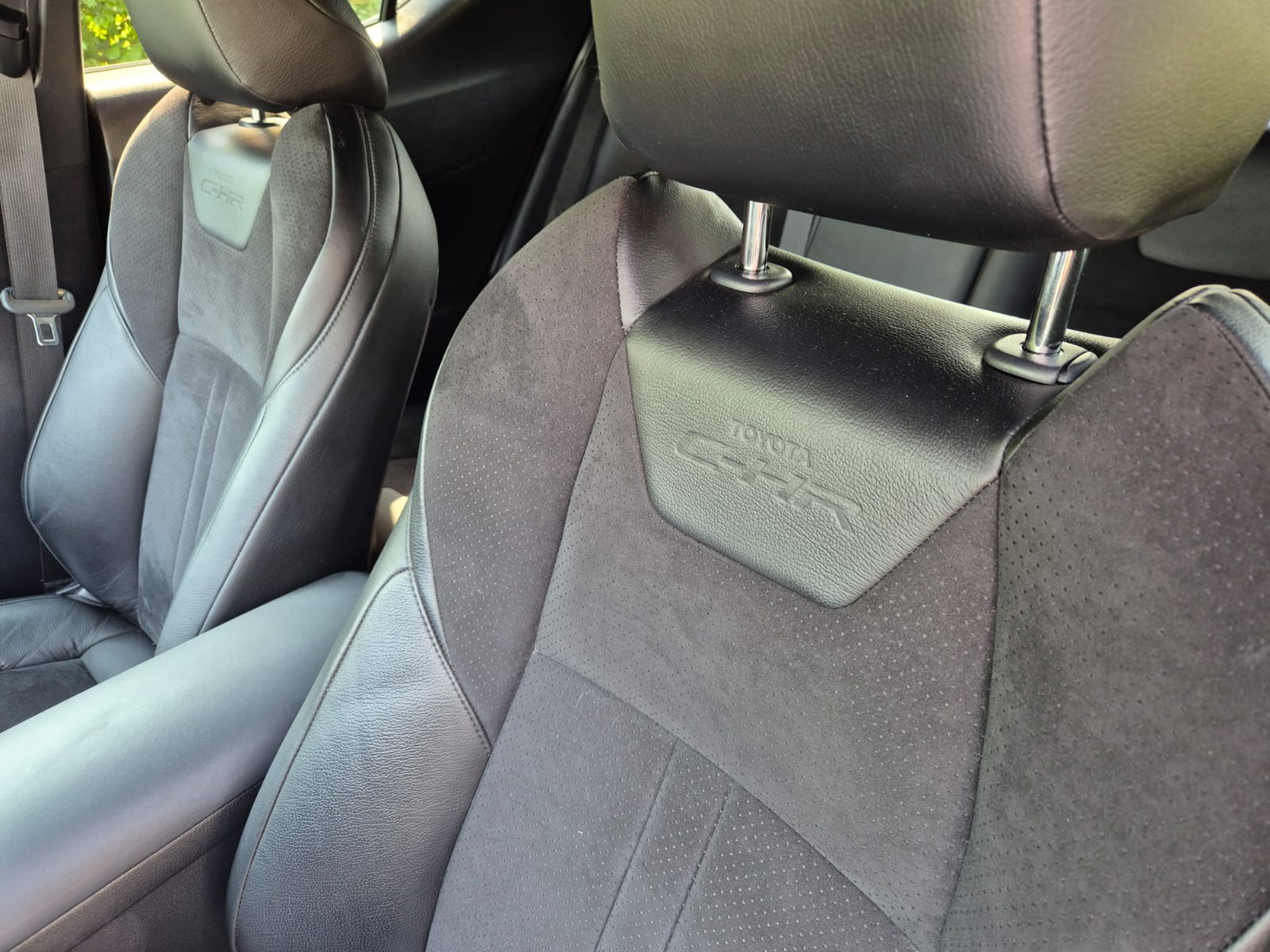 TOYOTA 2.0 VVTi HSD Move-image-13
