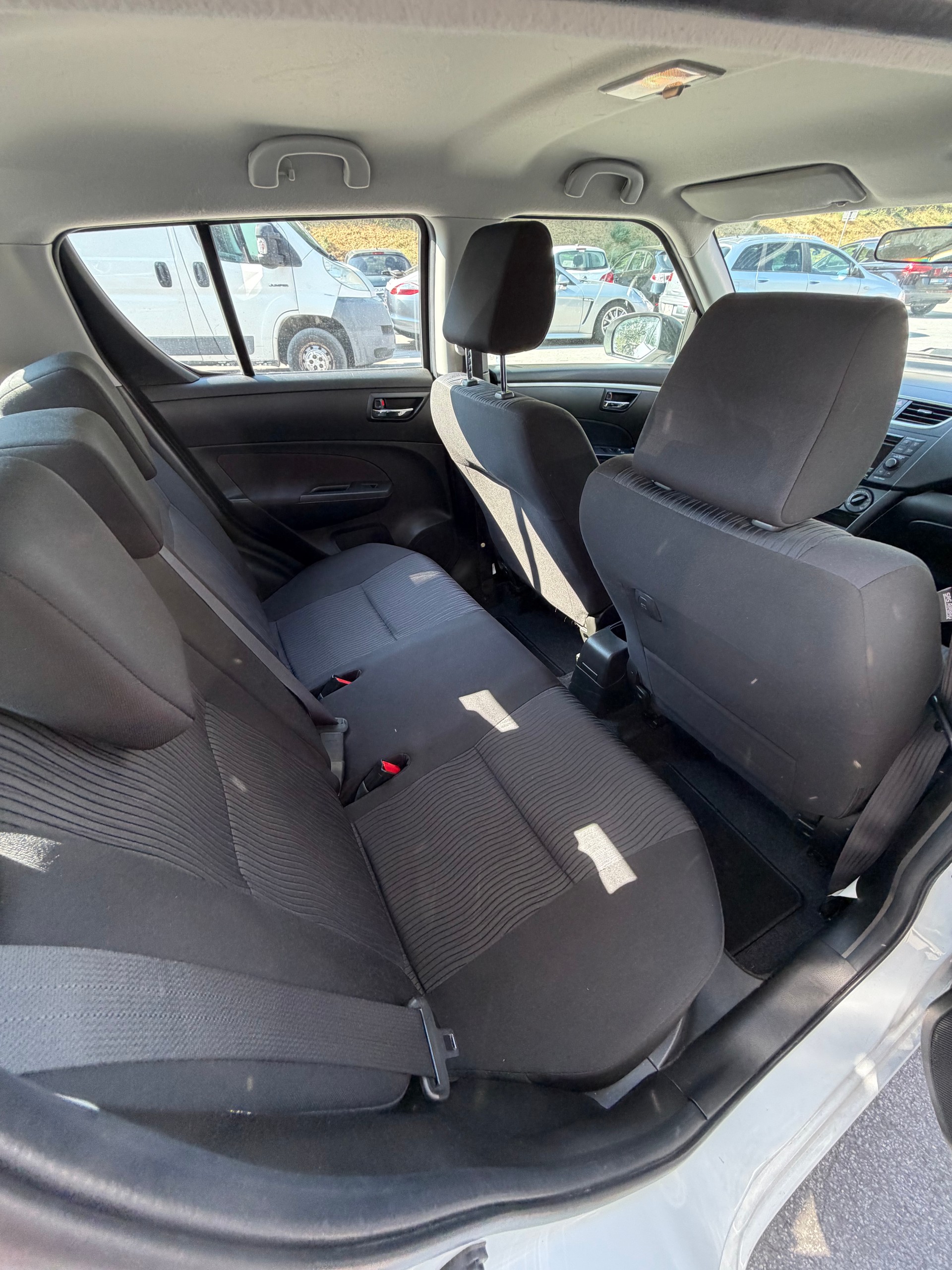 SUZUKI Swift 1.2i 16V GL 4x4-image-7