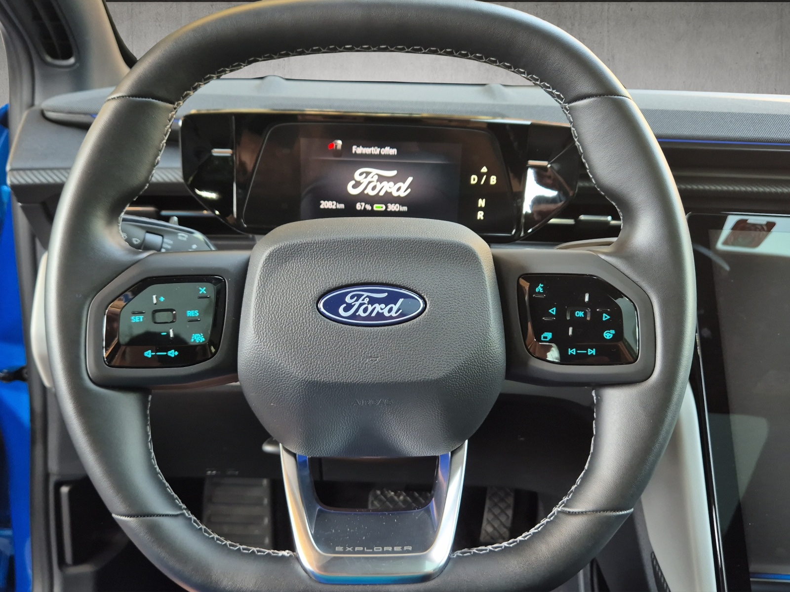 FORD Explorer Elektro 79kWh Extended Range Premium*Head up Display*Panoramadach*Anhängerkupplung*-image-10