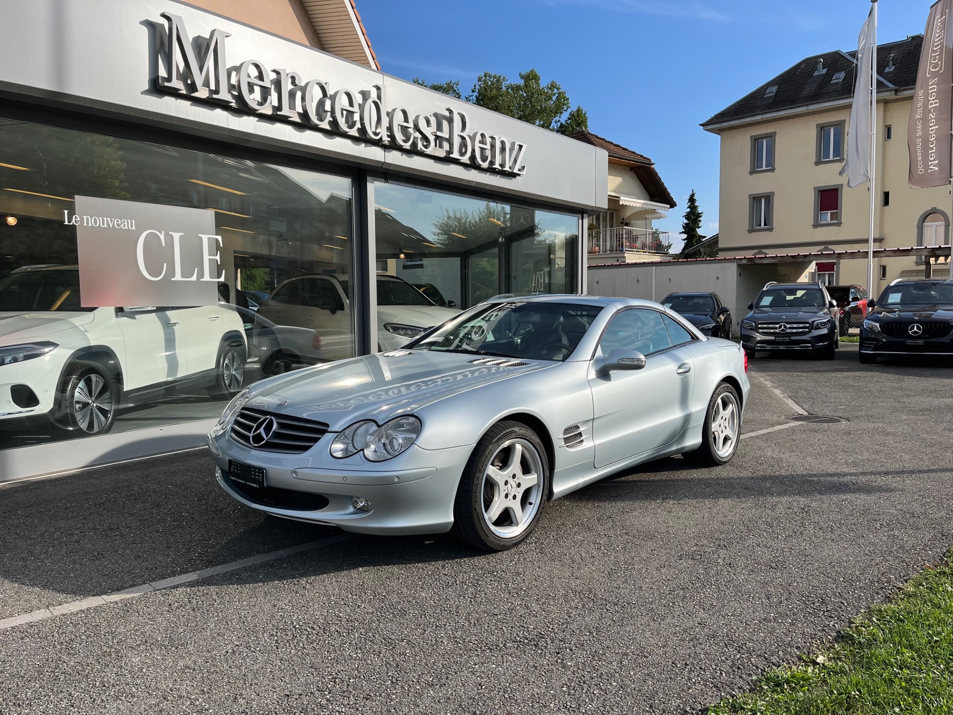 MERCEDES-BENZ SL 500 Automatic-showroom-element-1