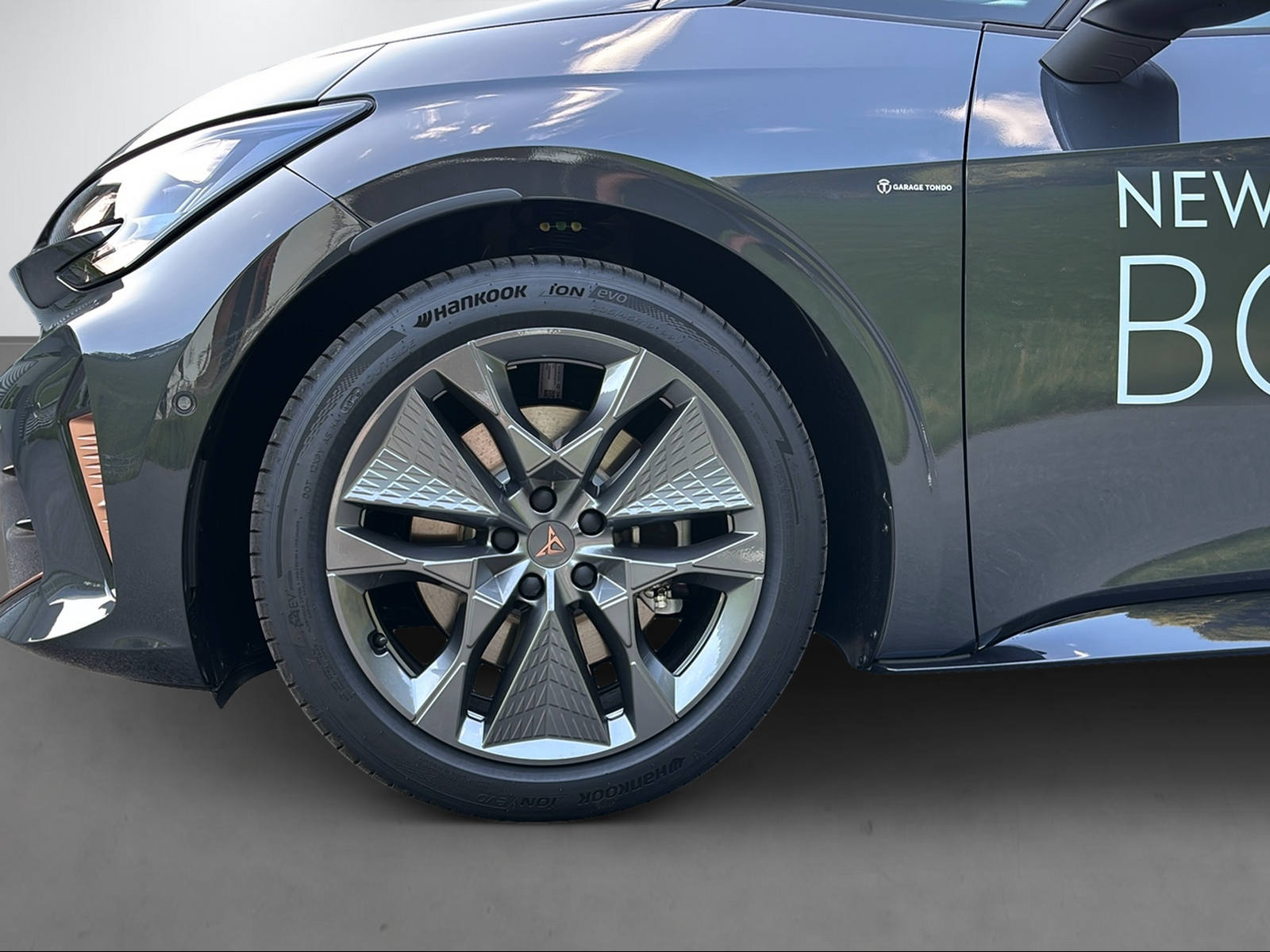 CUPRA Born Prime Edition 79 kWh-showroom-element-2