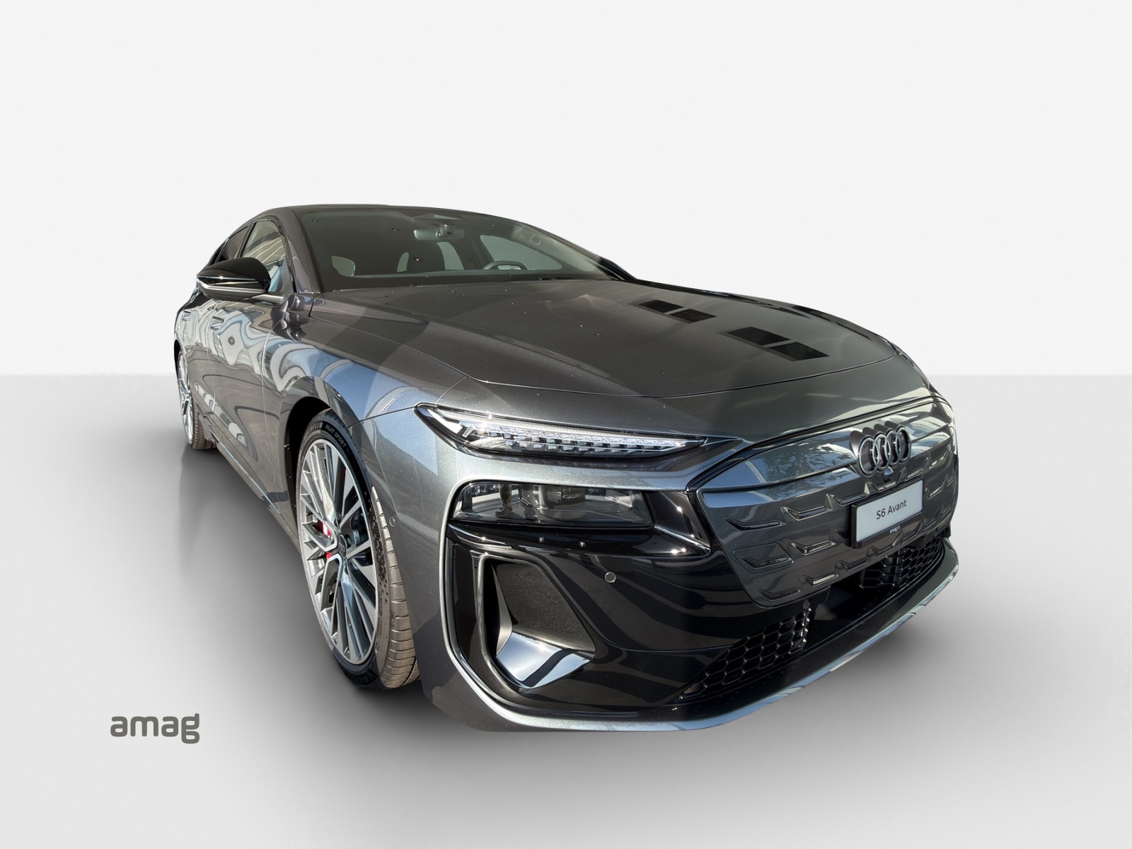 AUDI S6 Avant e-tron quattro-image-5