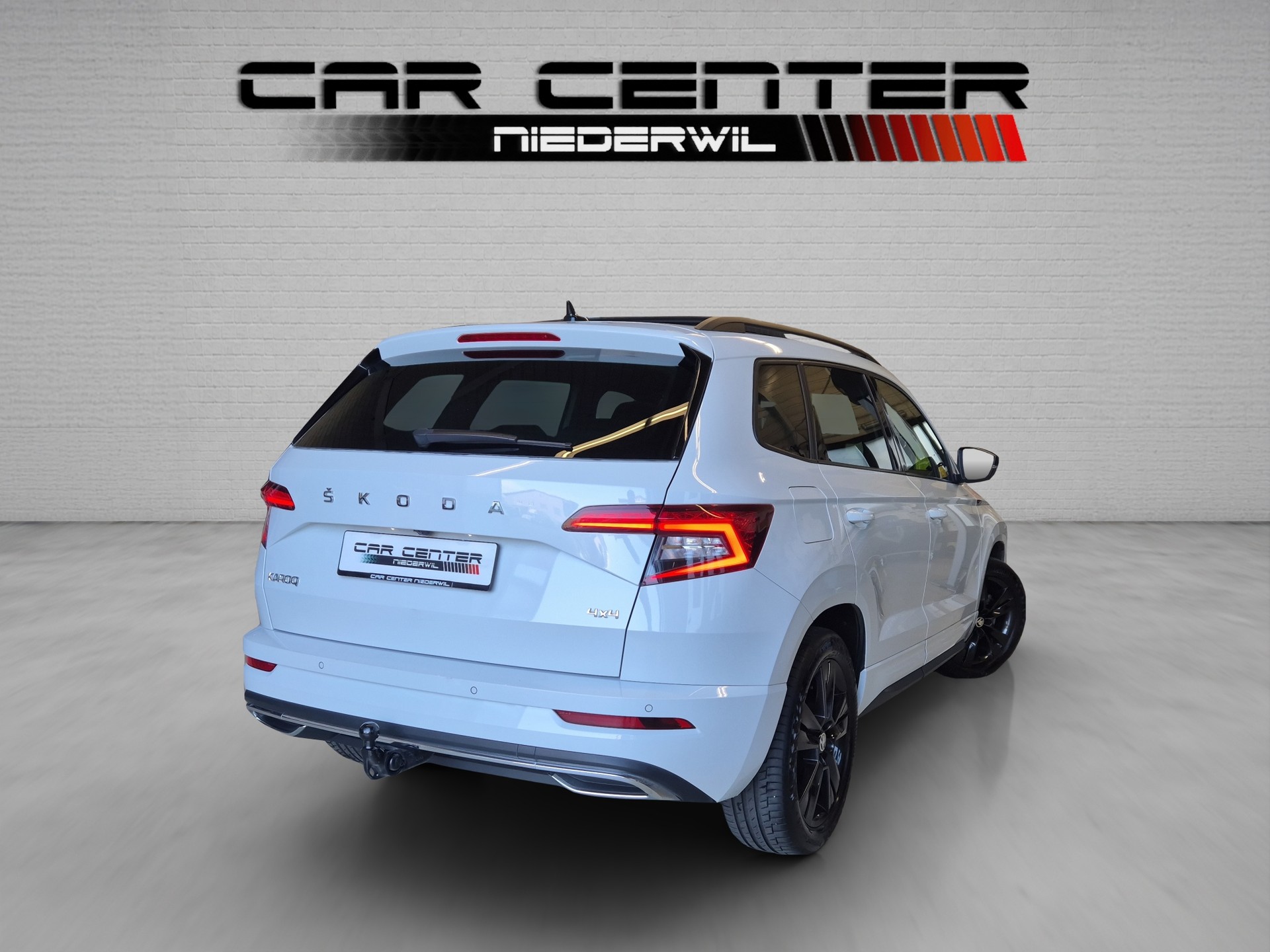 SKODA Karoq 2.0 TSI SportLine 4x4 DSG-showroom-element-1