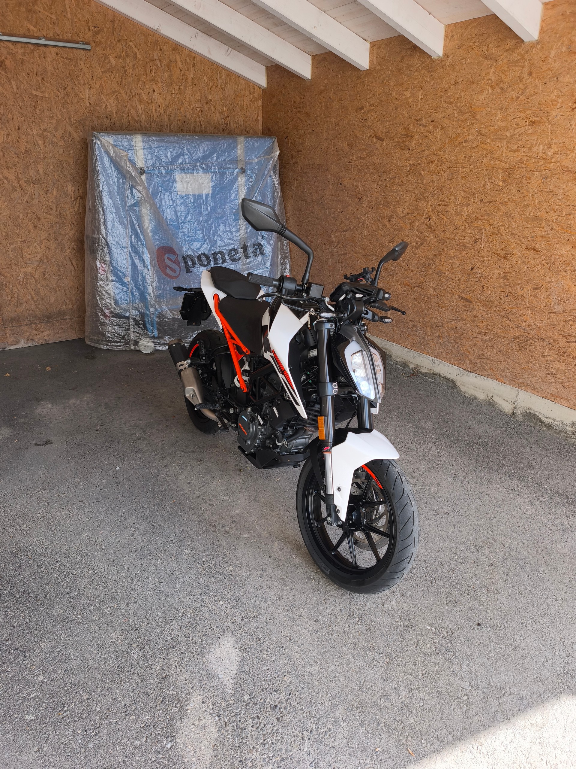 KTM 125 Duke ABS-image-5