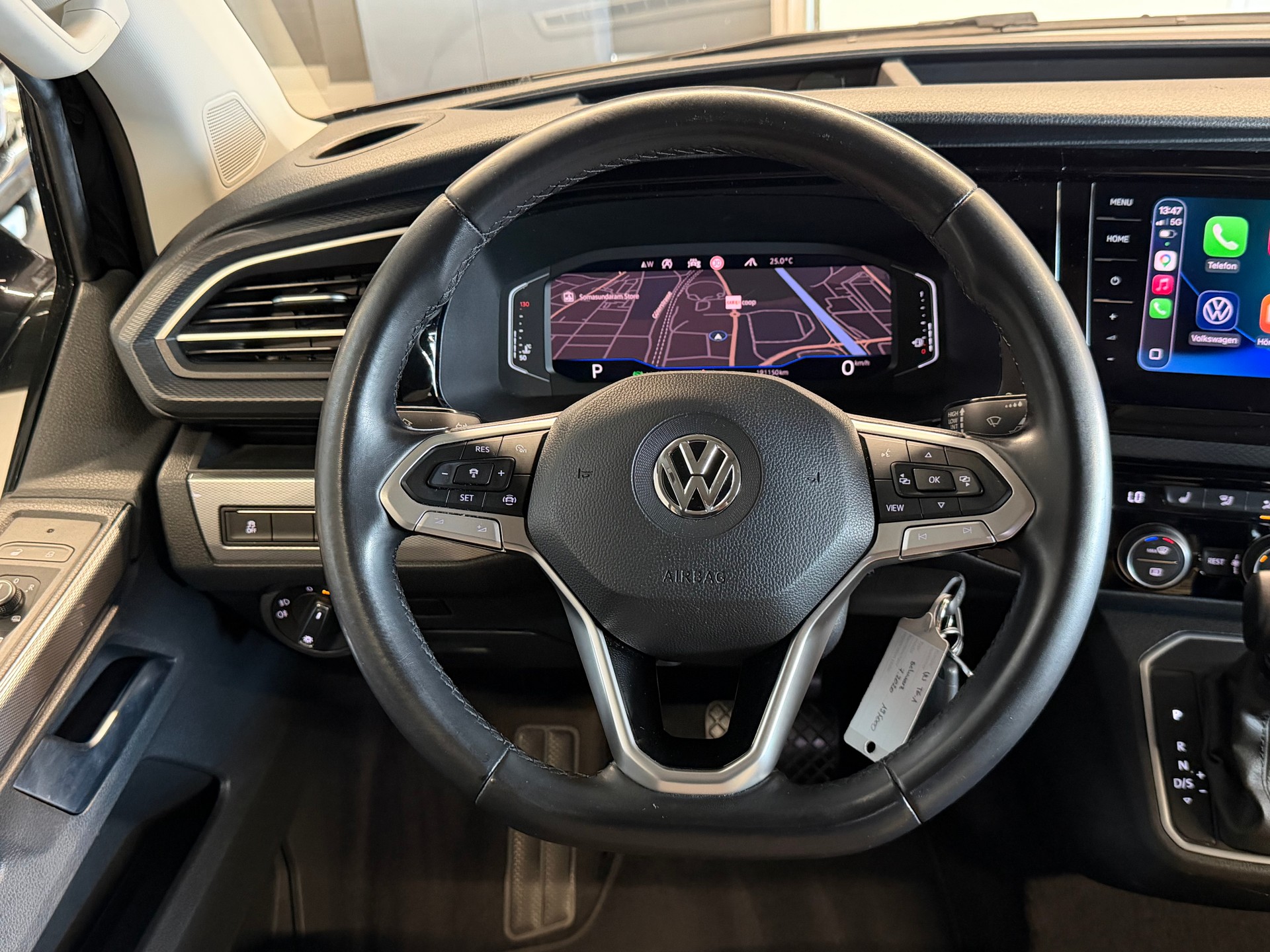 VW T6.1 Multivan 2.0 TDI Bulli Highline 4Motion DSG-image-19