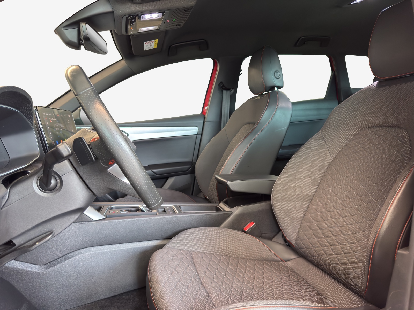 SEAT Leon ST 1.5 eTSI mHEV DSG FR-image-7
