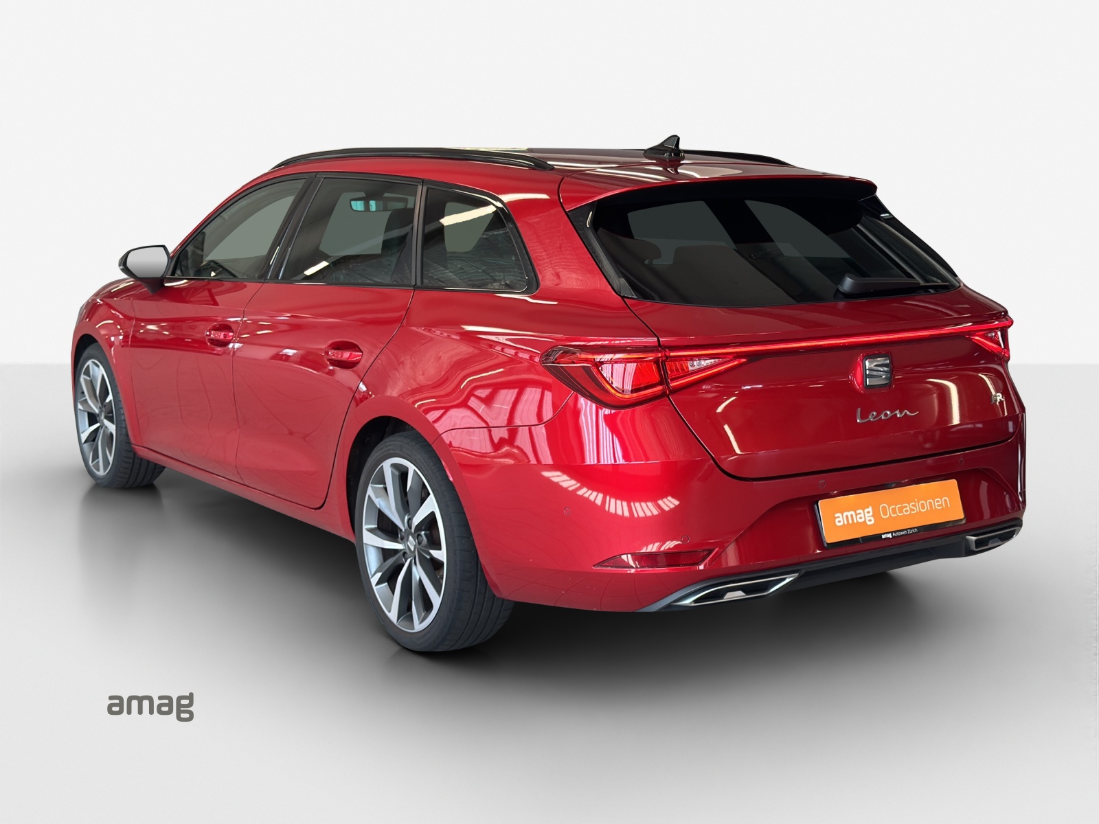 SEAT Leon ST 1.5 eTSI mHEV DSG FR-showroom-element-2