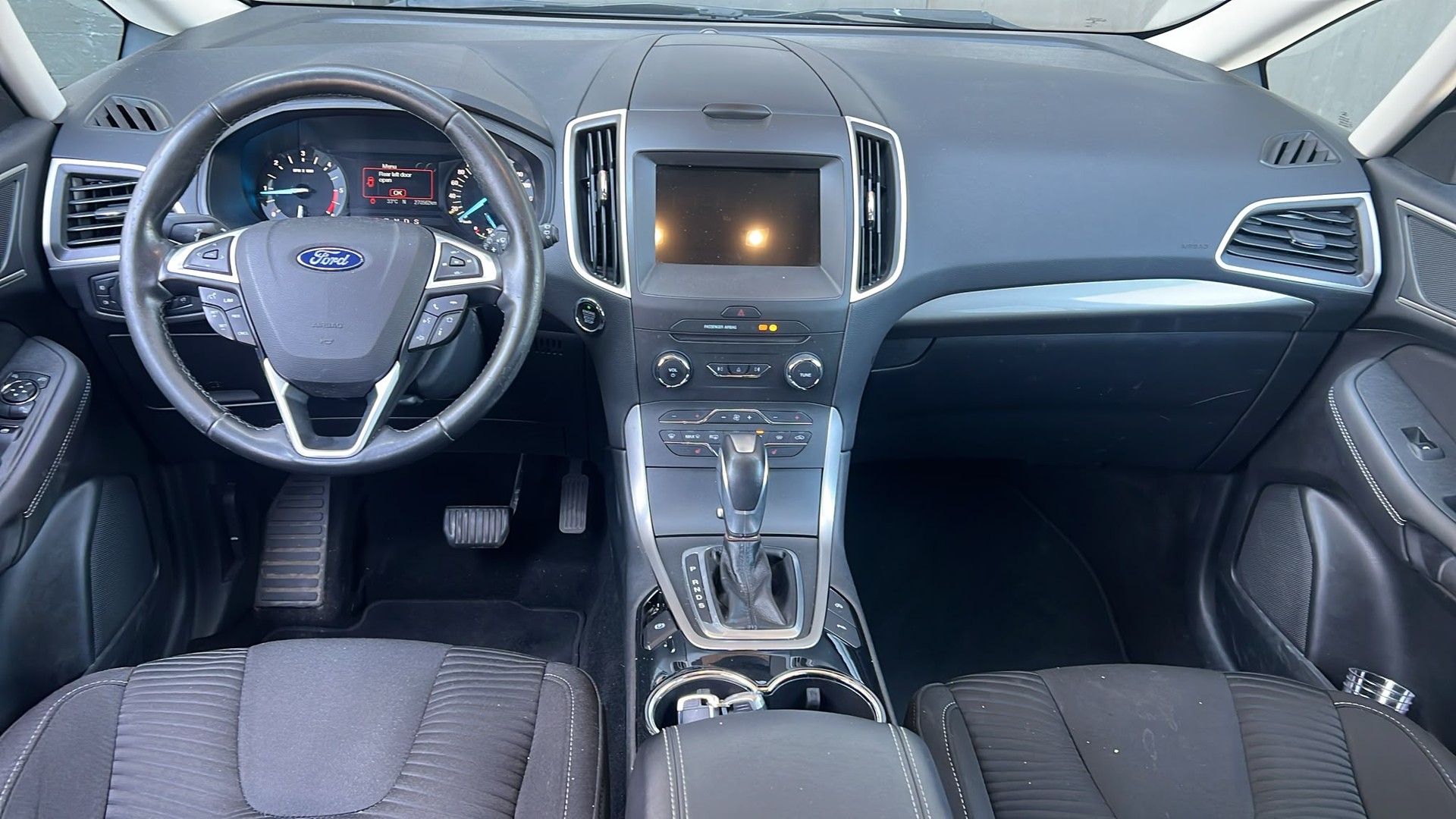 FORD S-Max 2.0 TDCi Trend AWD PoweShift-image-8