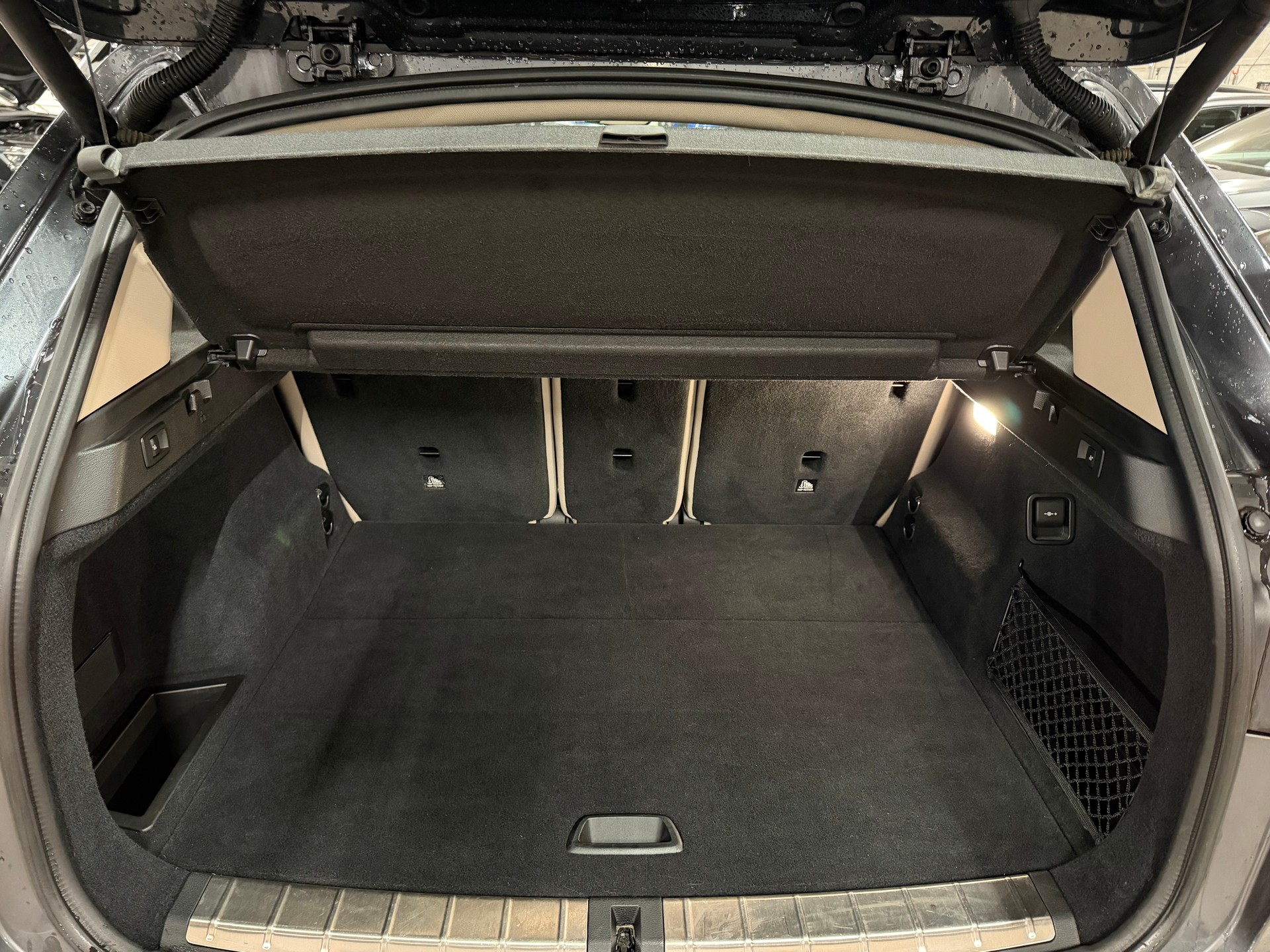 BMW X1 xDrive 25i xLine Steptronic-image-18