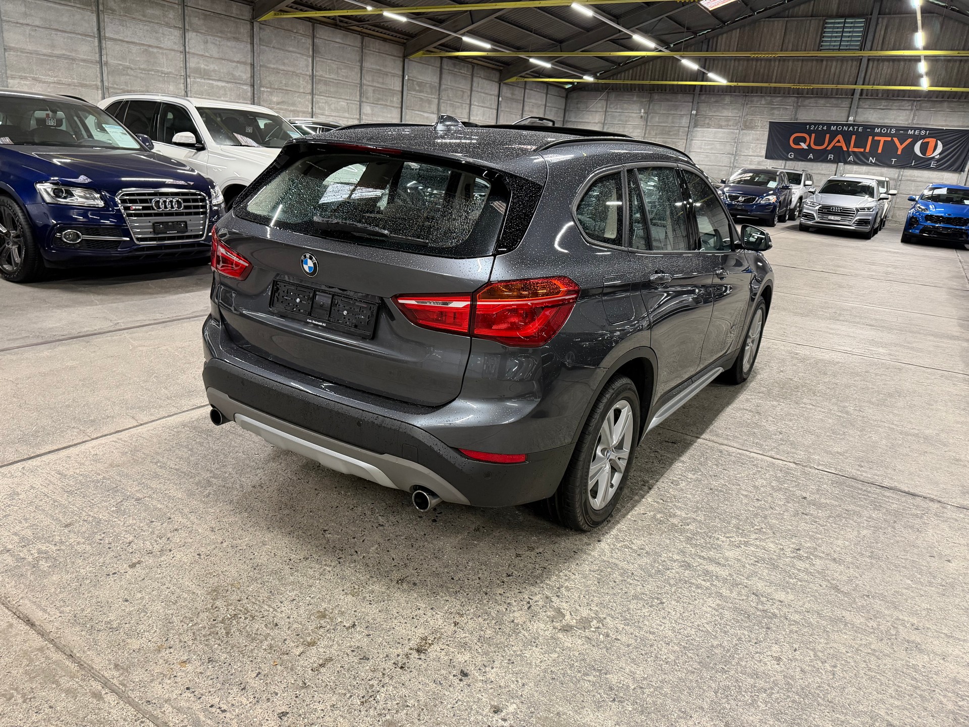BMW X1 xDrive 25i xLine Steptronic-showroom-element-2