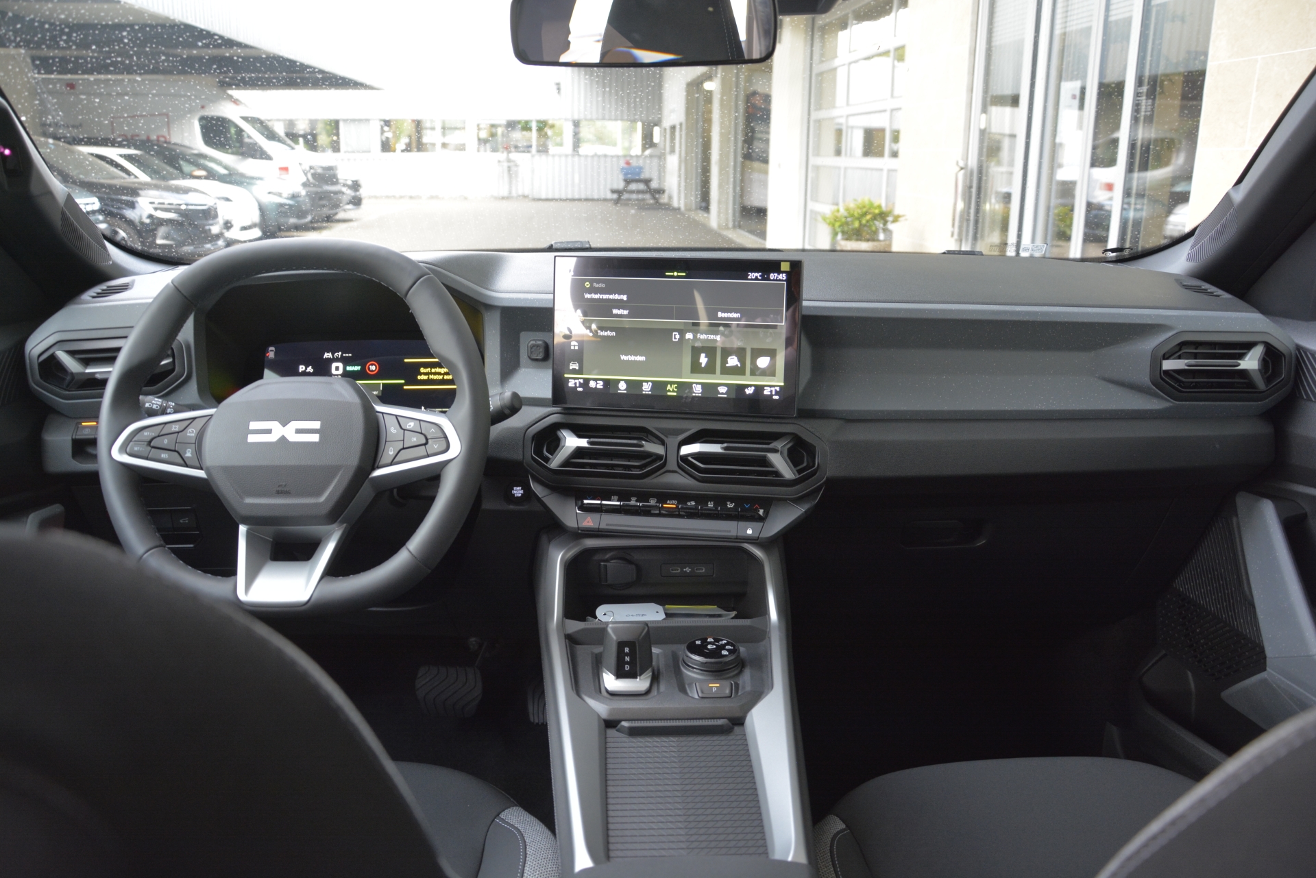 DACIA BIGSTER journey hybrid 150 4x4-image-5