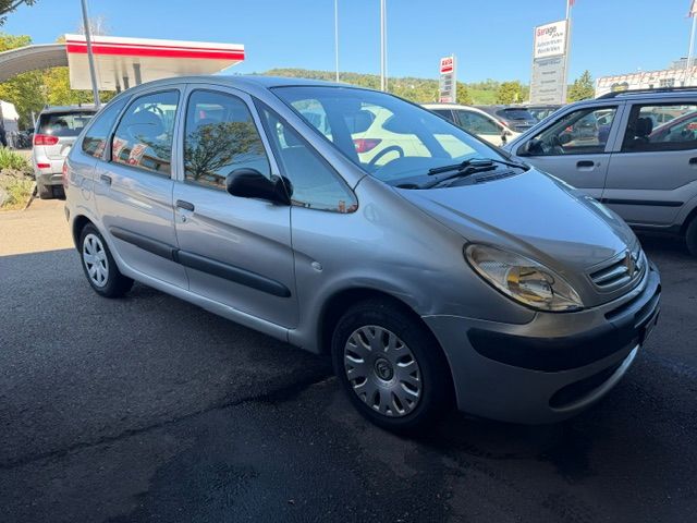 CITROEN Xsara Picasso 2.0i 16V SX Automatic-image-4