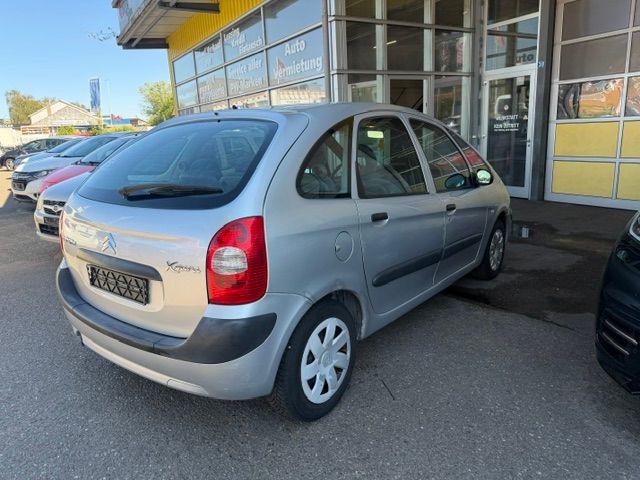 CITROEN Xsara Picasso 2.0i 16V SX Automatic-showroom-element-1
