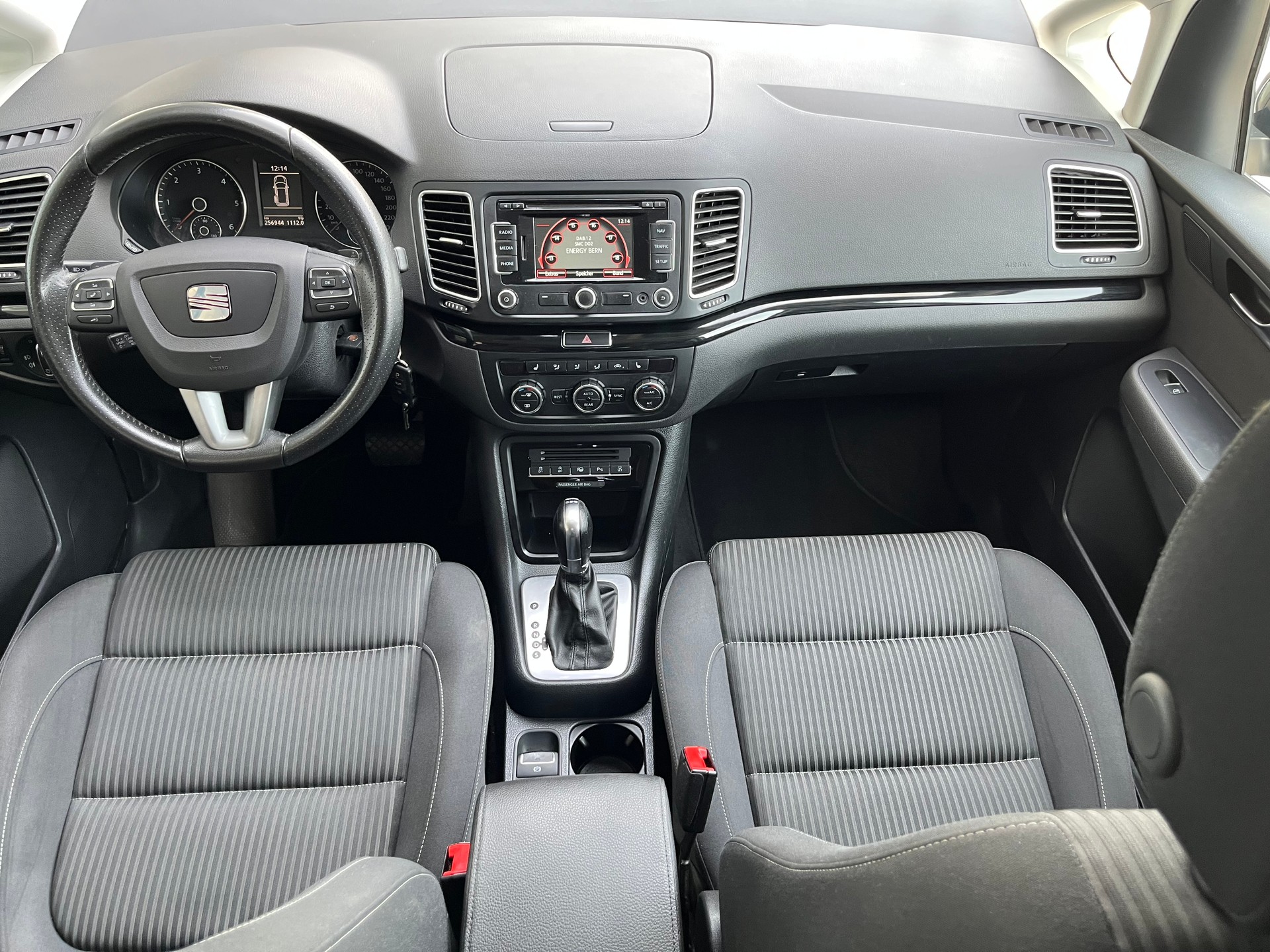 SEAT Alhambra 2.0 TDI Reference Eco DSG-image-11