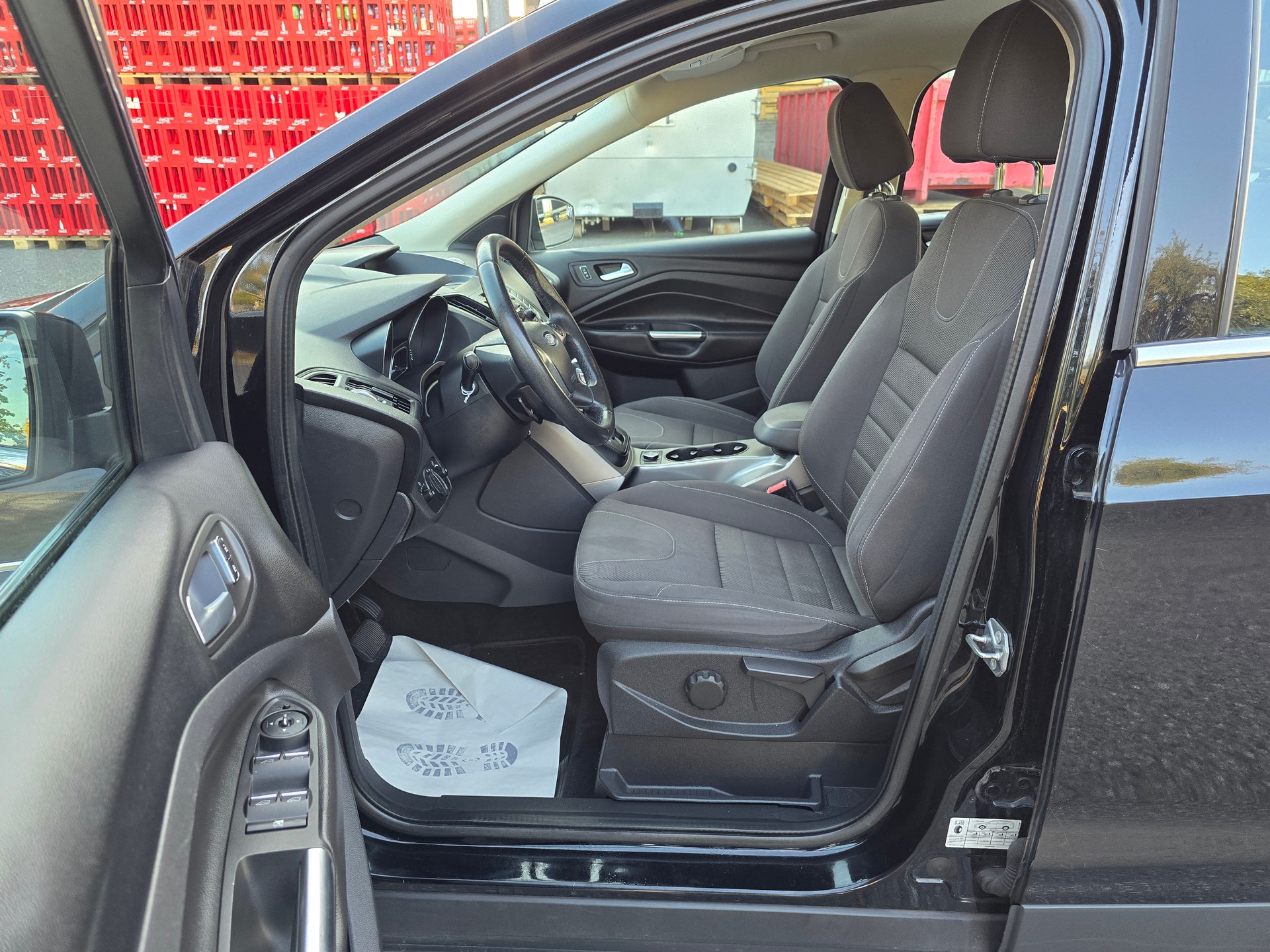 FORD Kuga 2.0 TDCi Carving 4WD PowerShift-image-11