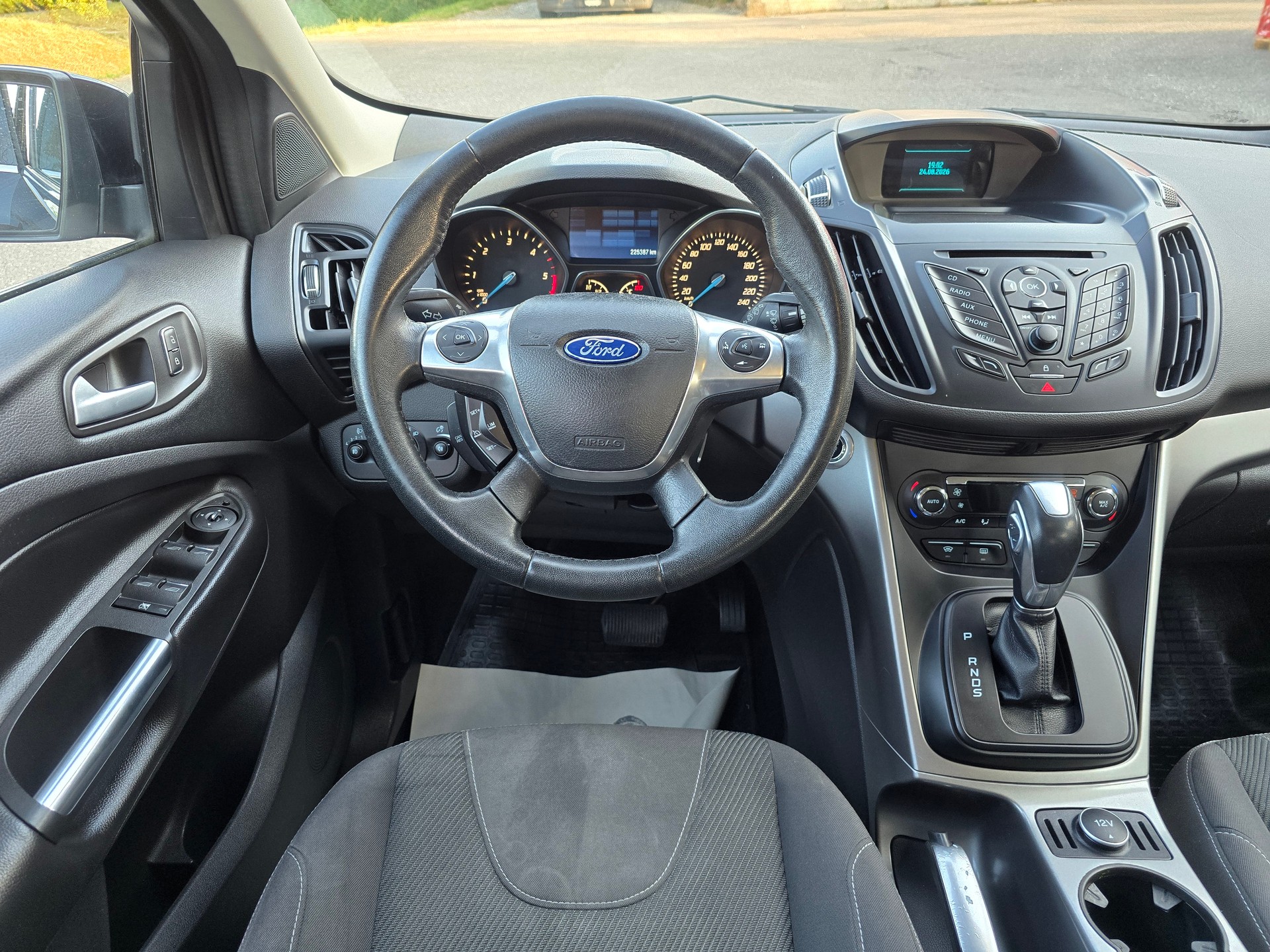 FORD Kuga 2.0 TDCi Carving 4WD PowerShift-image-16
