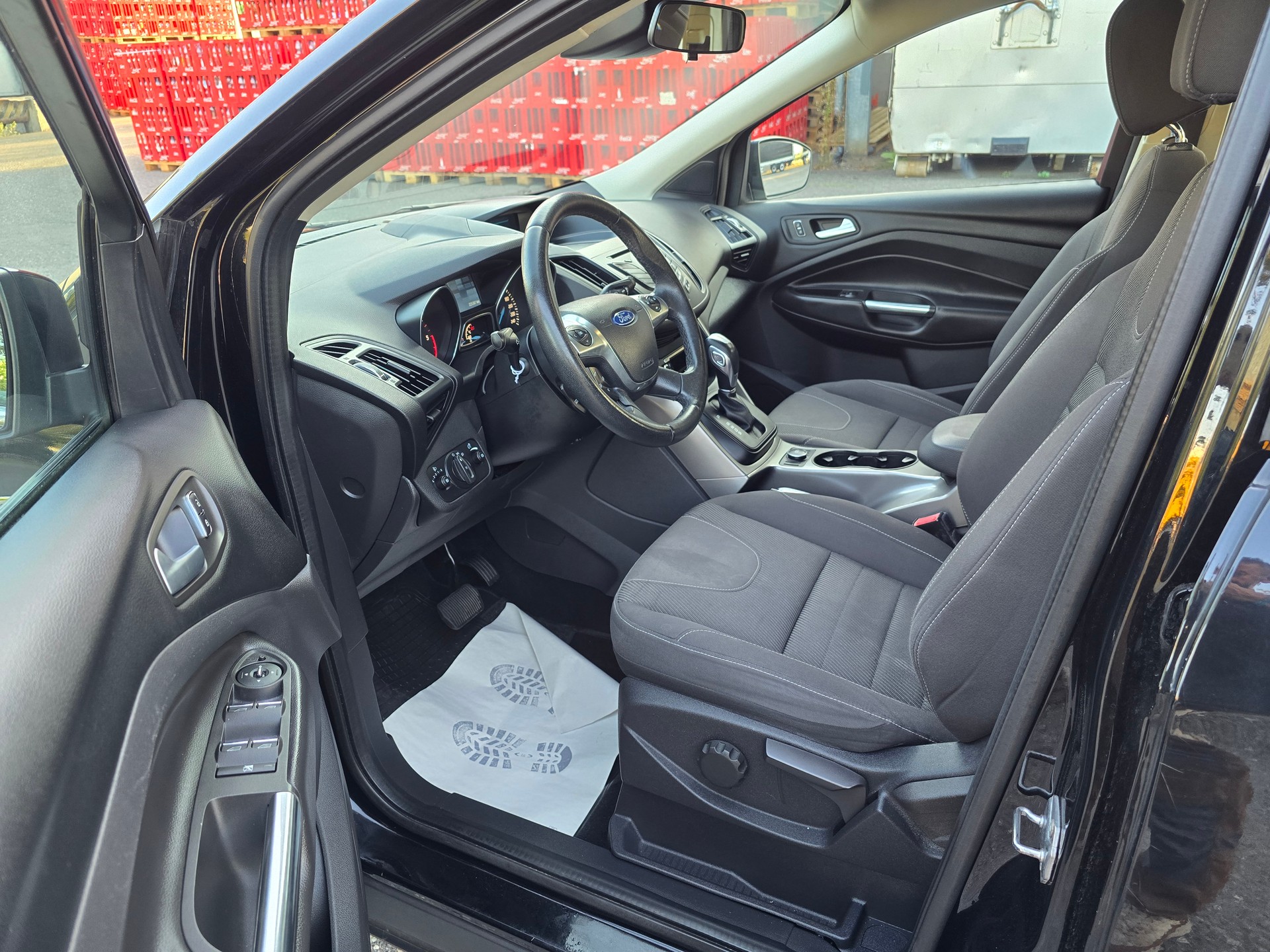 FORD Kuga 2.0 TDCi Carving 4WD PowerShift-image-12