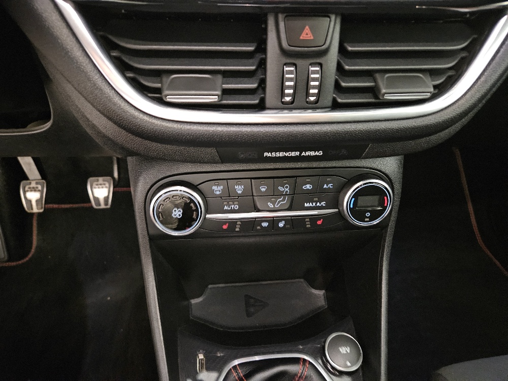 FORD Fiesta 1.0 SCTi ST Line-image-11