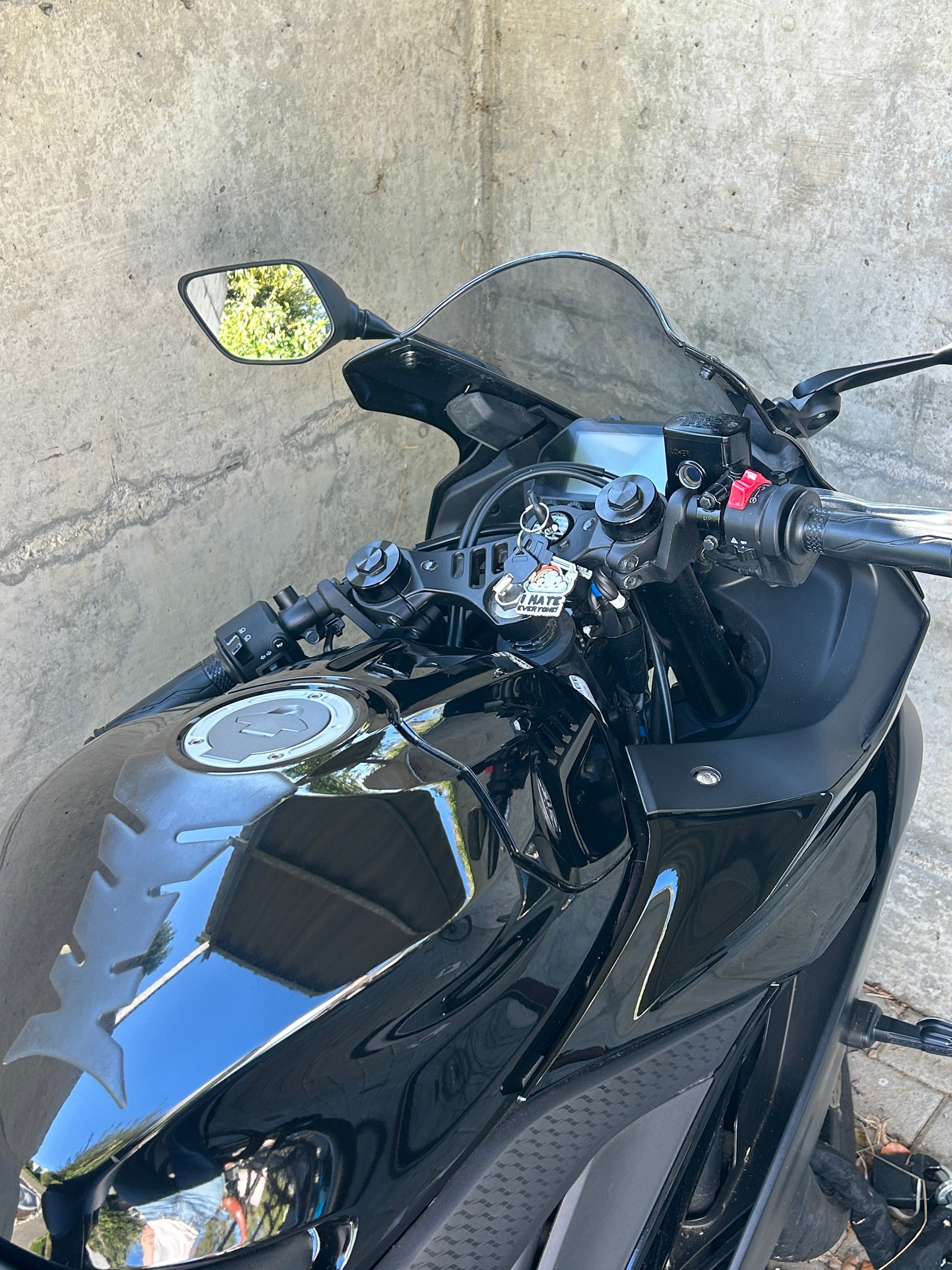 YAMAHA YZF-R3-image-7