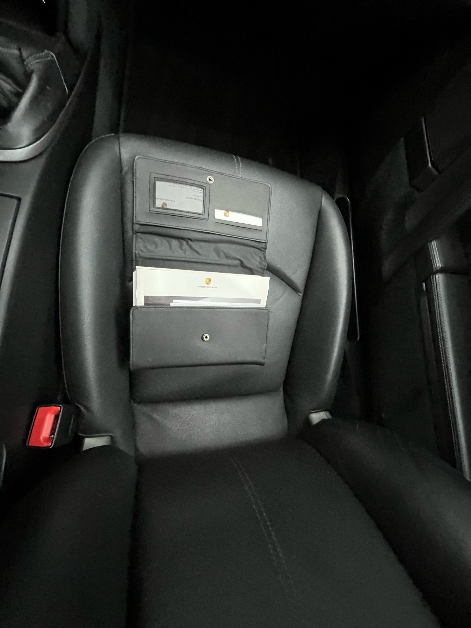PORSCHE 911 Coupé 3.6 Carrera-image-13