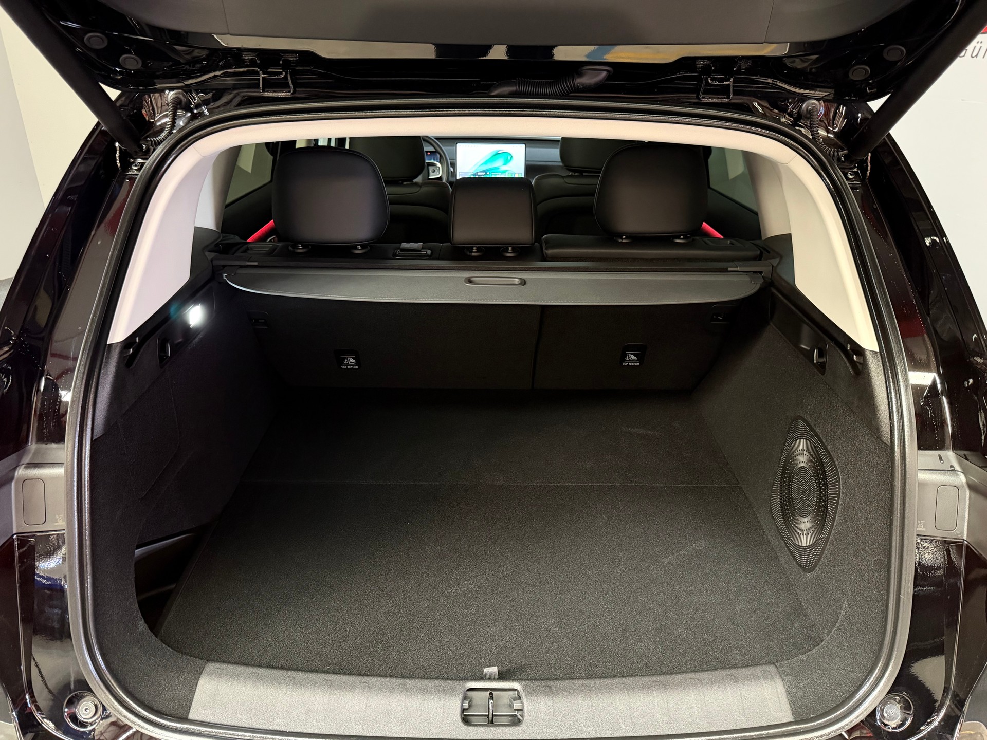 LEAPMOTOR C10 REEV 28kWh Design-image-11