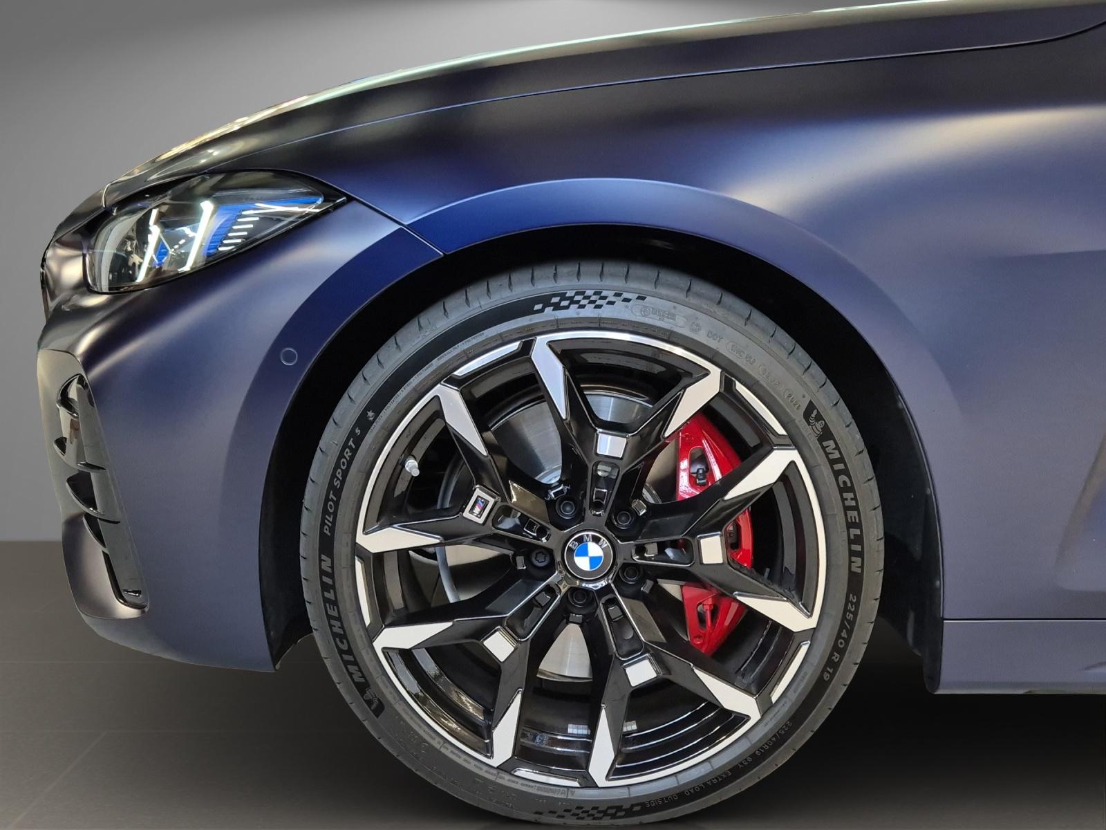 BMW M440i Cabrio xDrive Individual-image-4