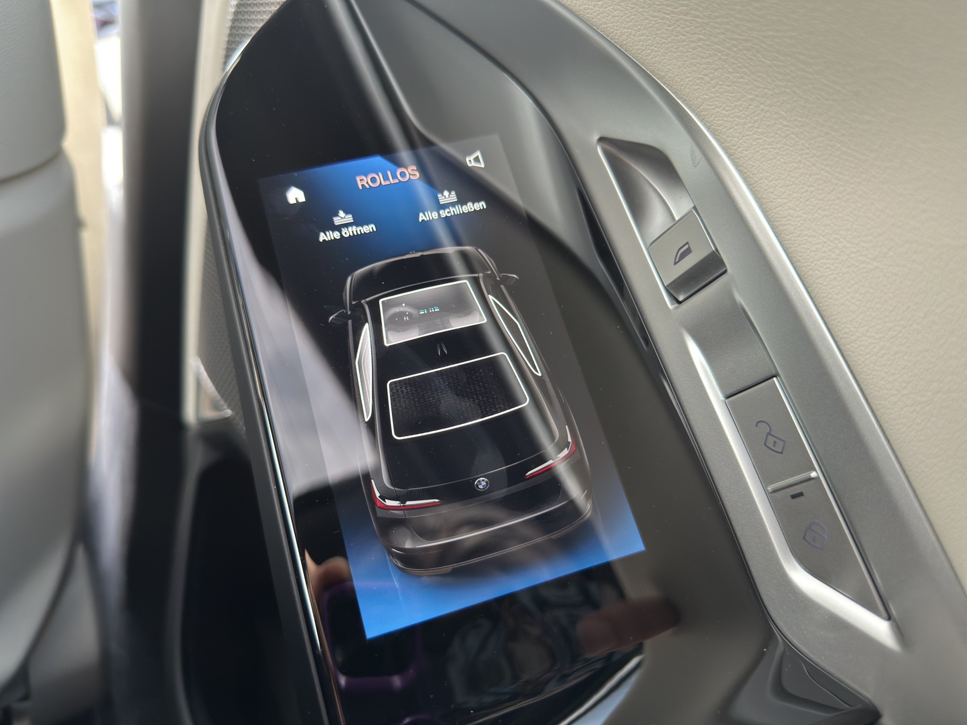 BMW 750e xDrive Steptronic-image-32