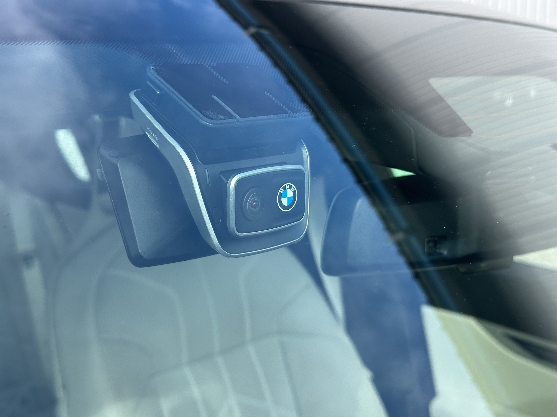 BMW 750e xDrive Steptronic-image-27