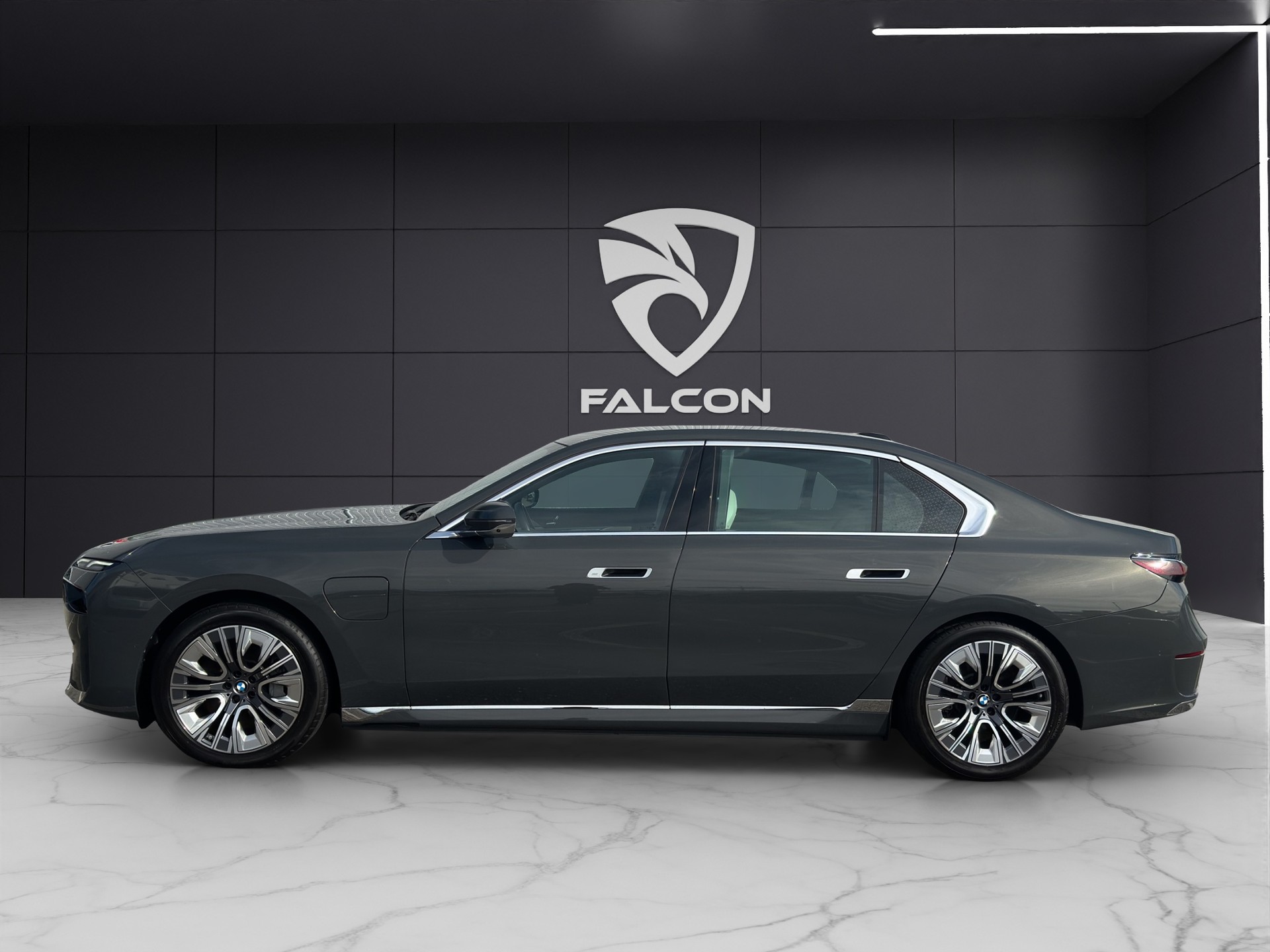 BMW 750e xDrive Steptronic-showroom-element-2