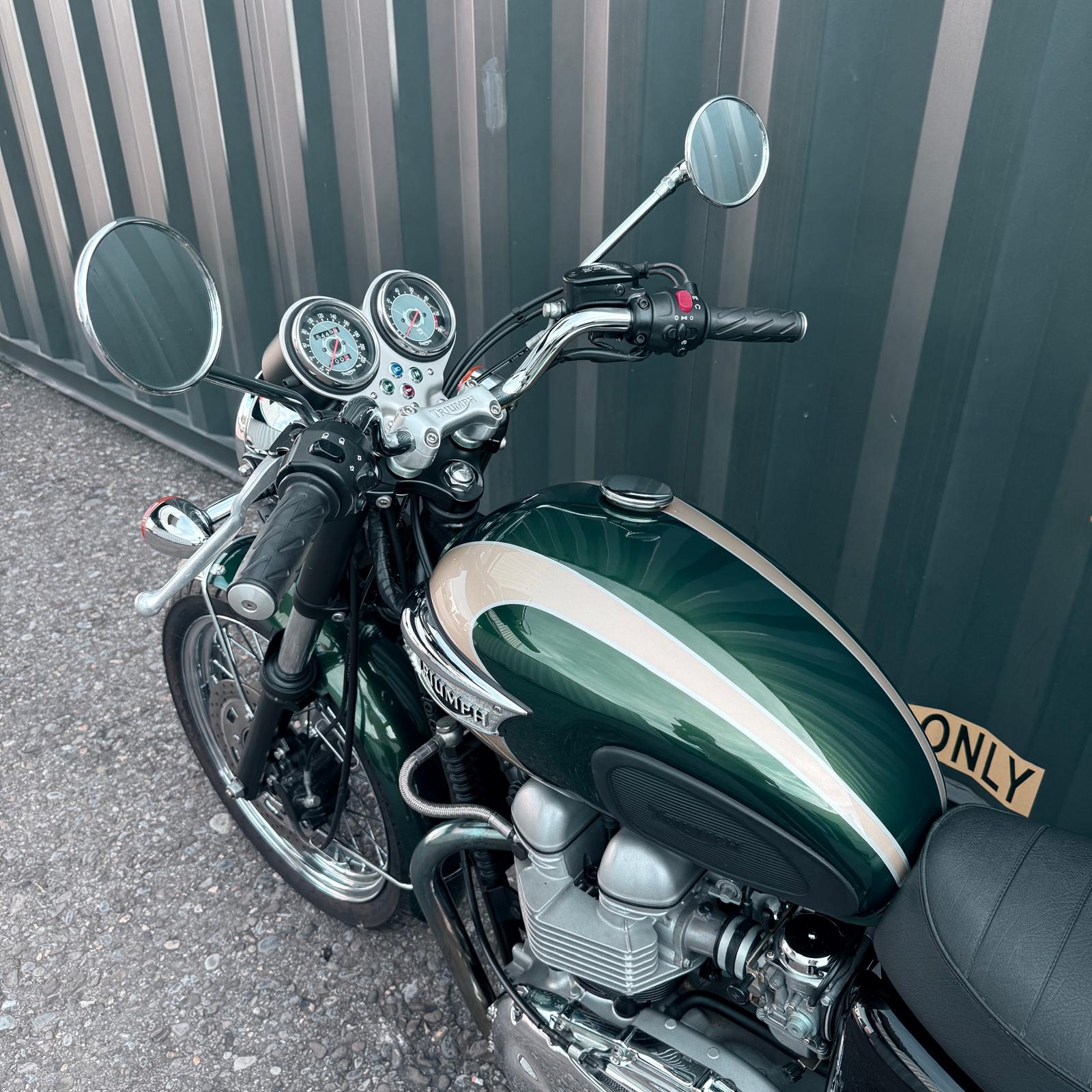 TRIUMPH Bonneville 800 T 100-image-7