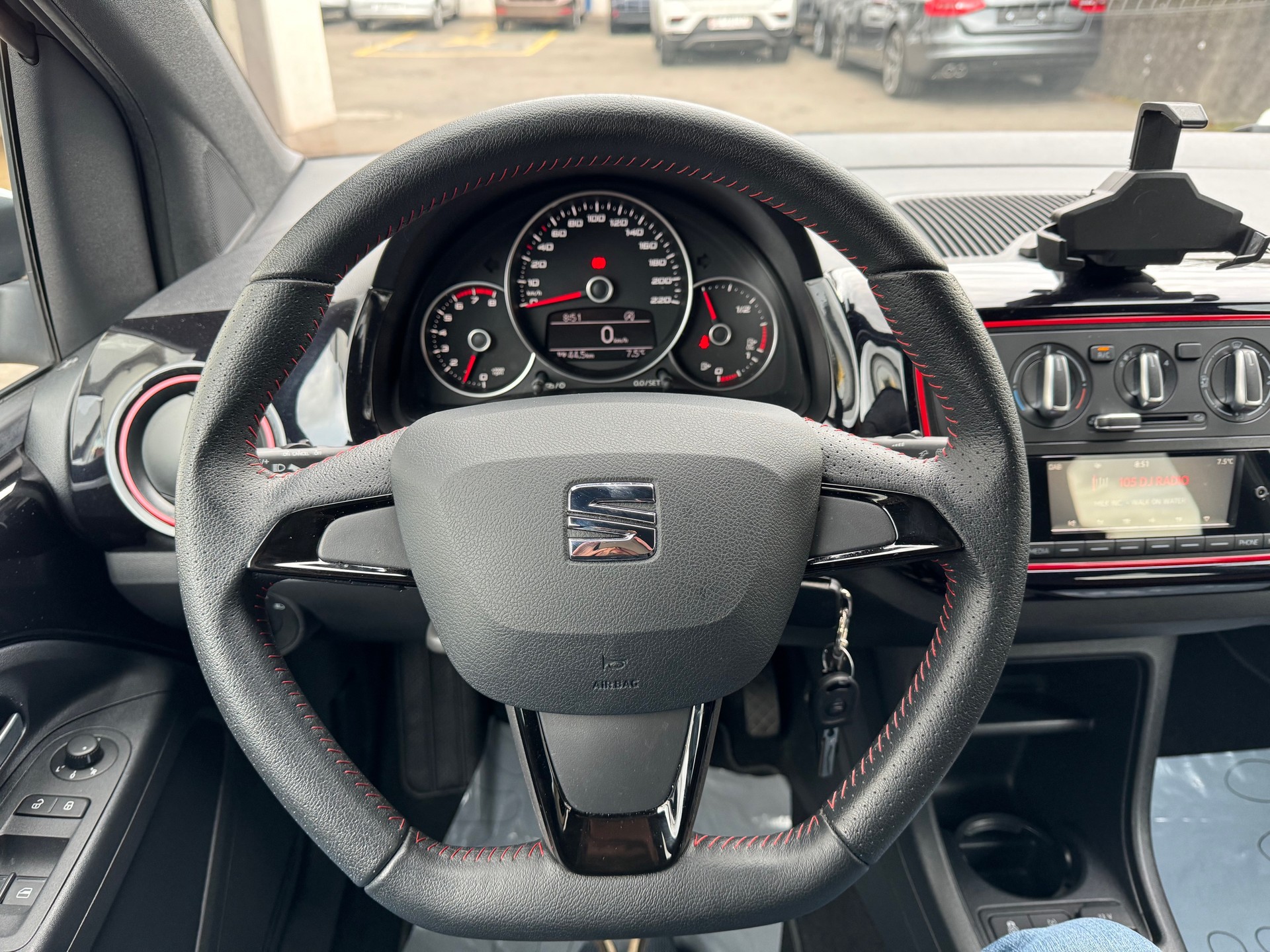 SEAT Mii 1.0 FR Line EcoFuel-image-12