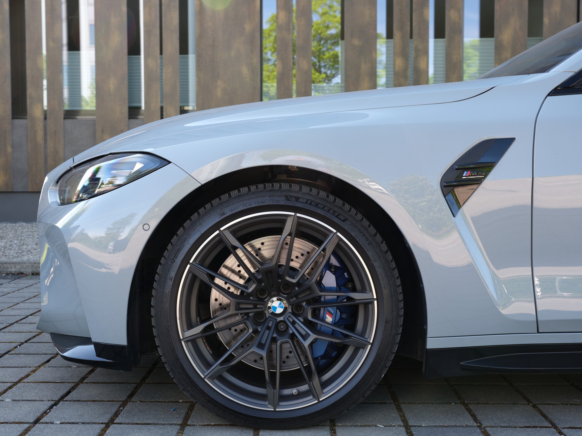 BMW M4 Coupé Competition M xDrive-image-4