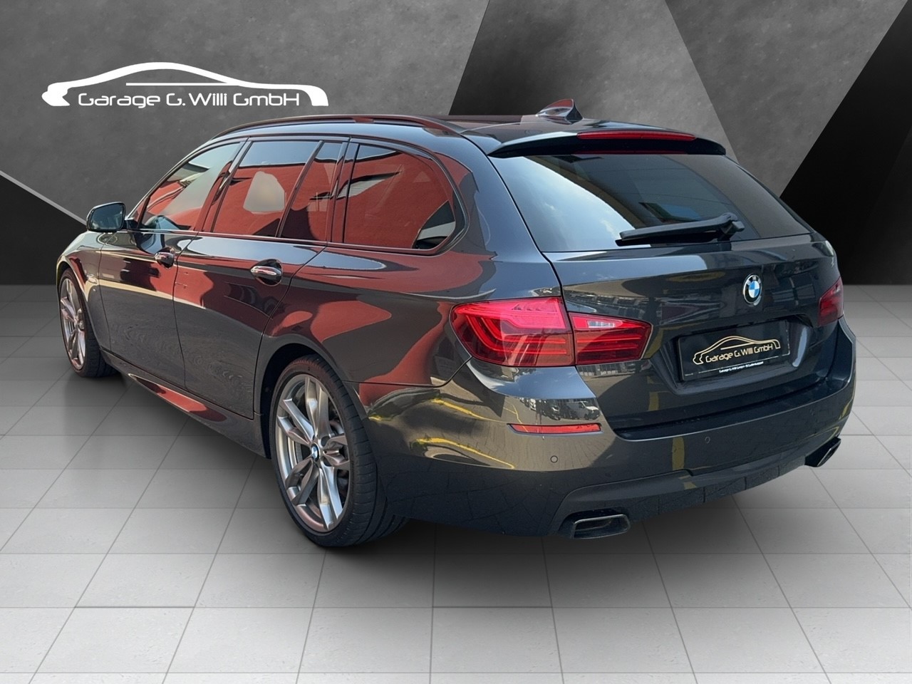 BMW M550d Touring xDrive Steptronic-image-6