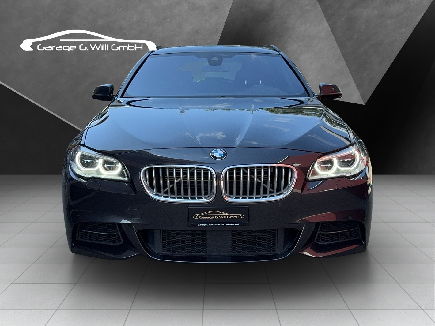 BMW M550d Touring xDrive Steptronic-showroom-element-1