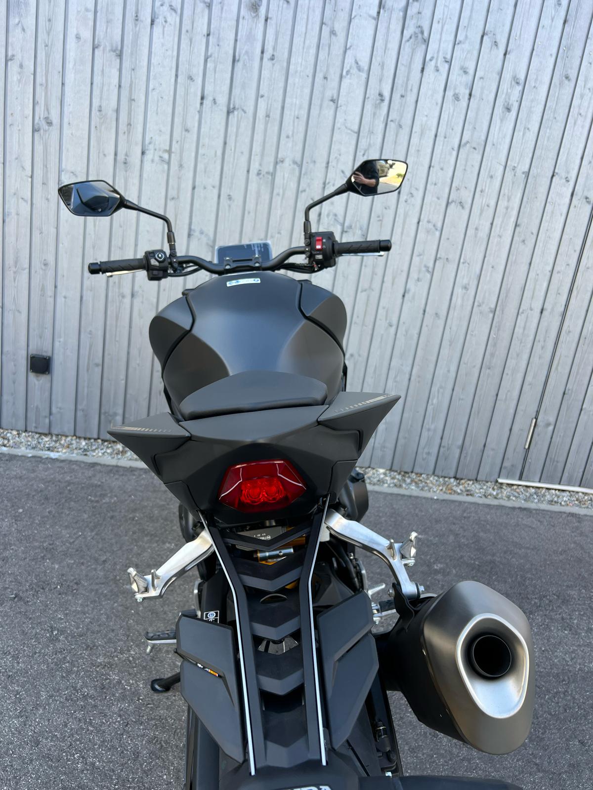 HONDA CB 1000 Hornet SP-image-2