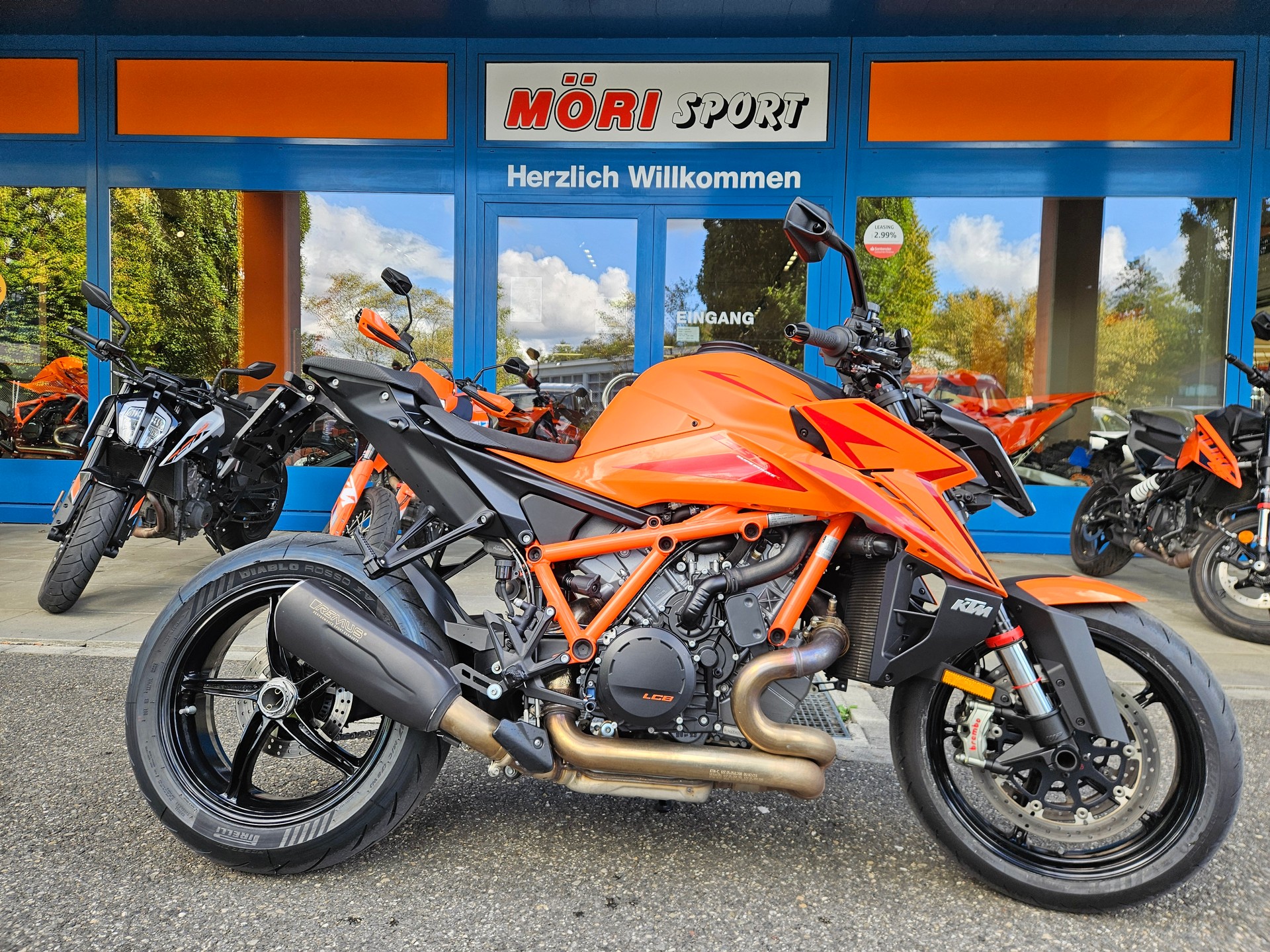 KTM 1390 Super Duke R-image-0