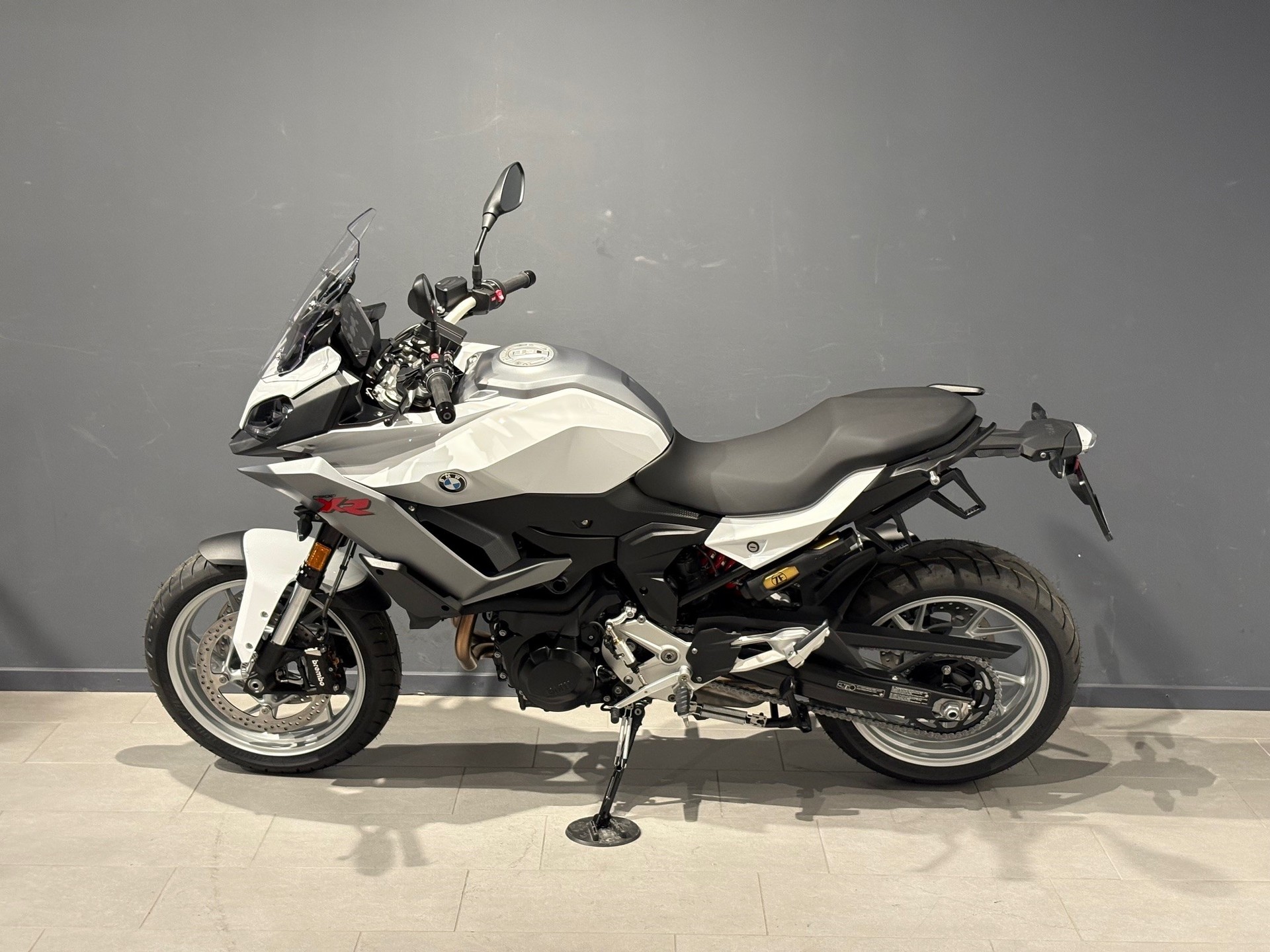 BMW F 900 XR A2 (35kW) ABS-image-3