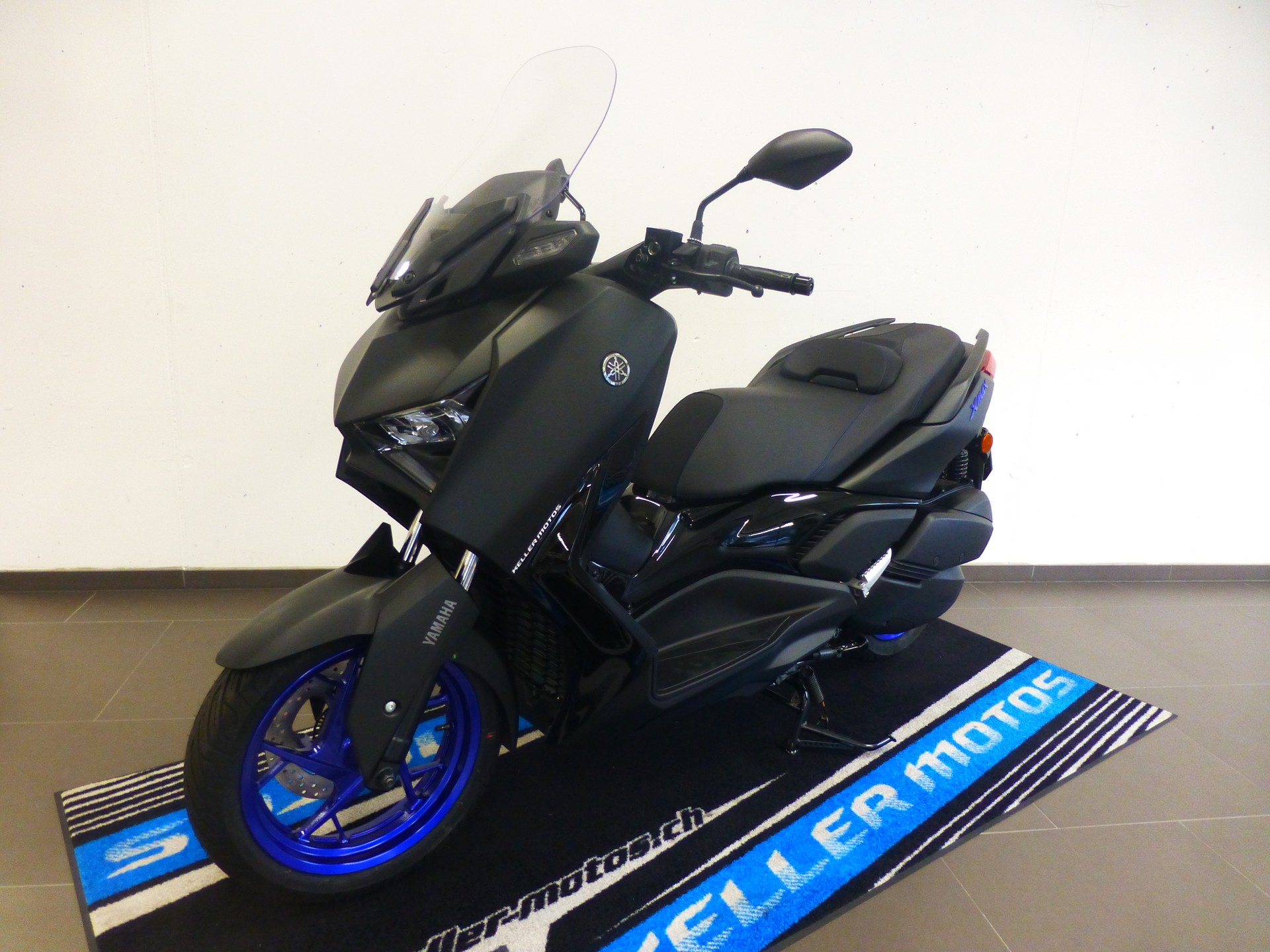 YAMAHA X-Max 300-image-12
