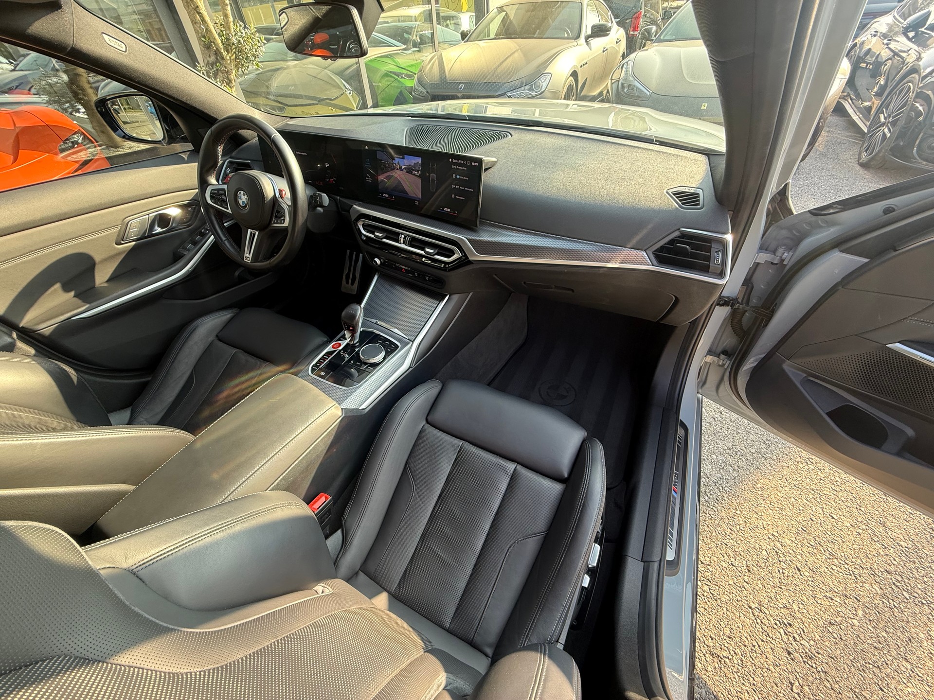 BMW M3 Touring xDrive Competition M-image-11